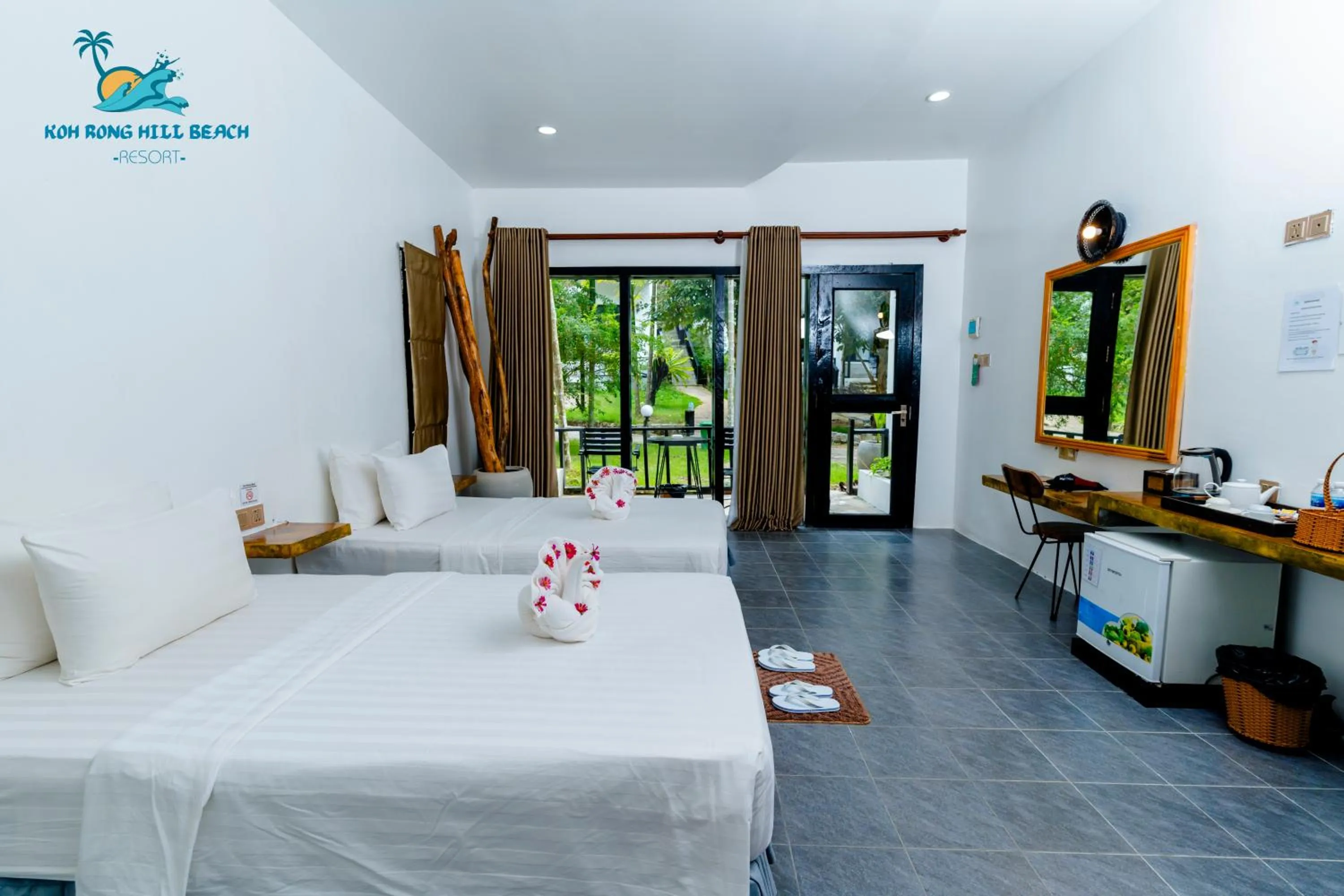 Photo of the whole room, Bed in Koh Rong Hill Beach Resort