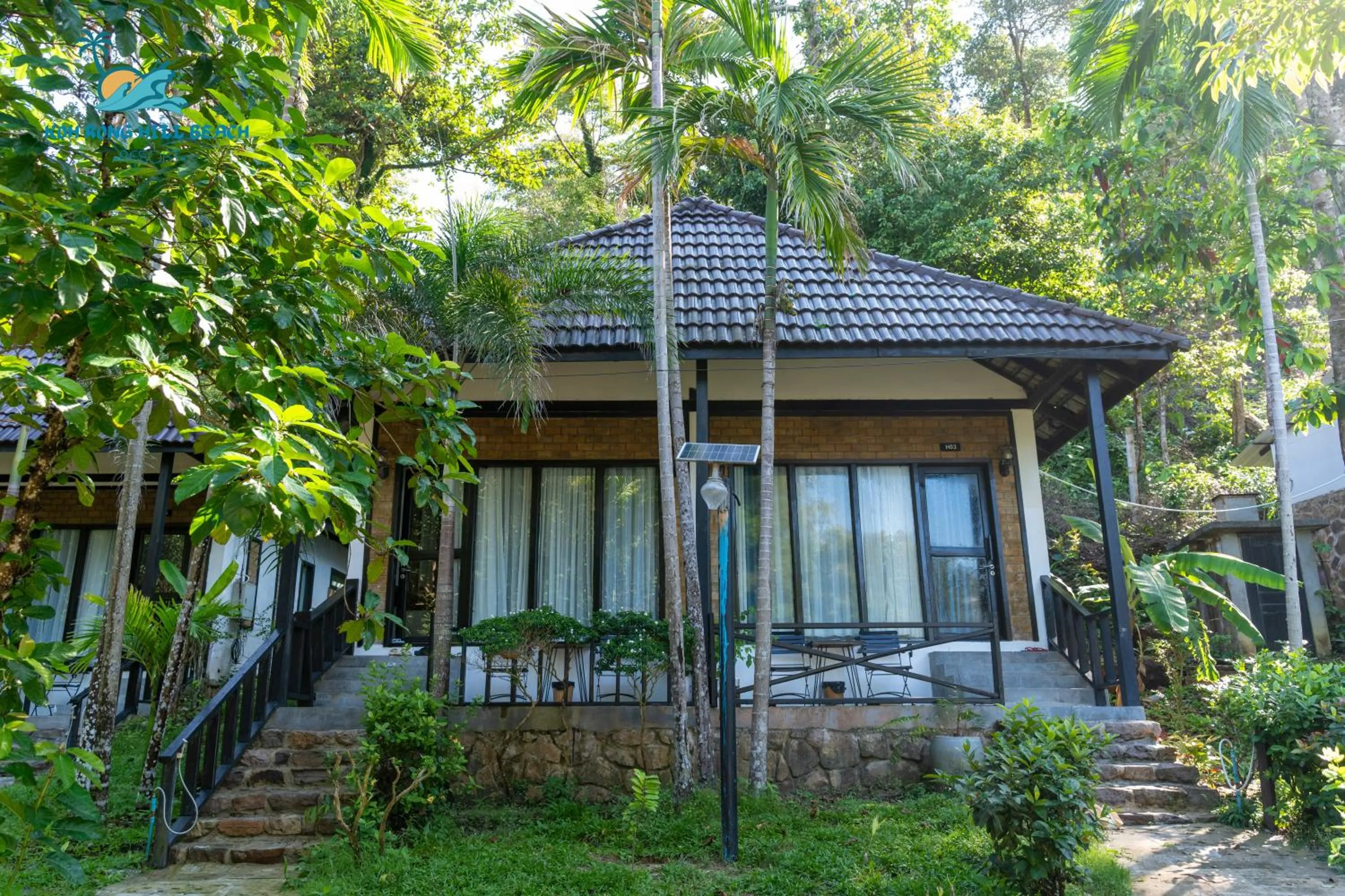 Property building in Koh Rong Hill Beach Resort