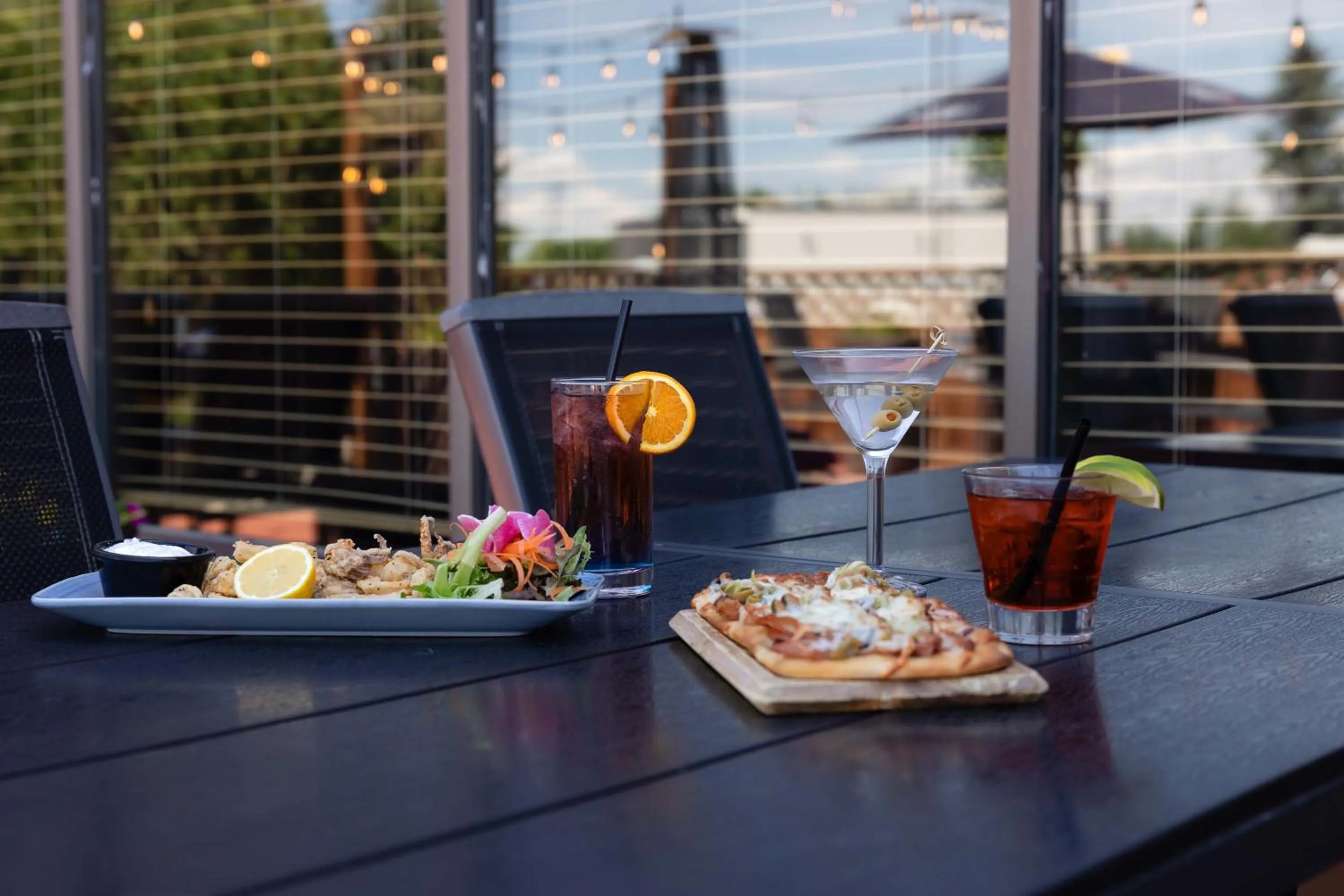 Restaurant/places to eat in Medicine Hat Lodge, Trademark Collection by Wyndham