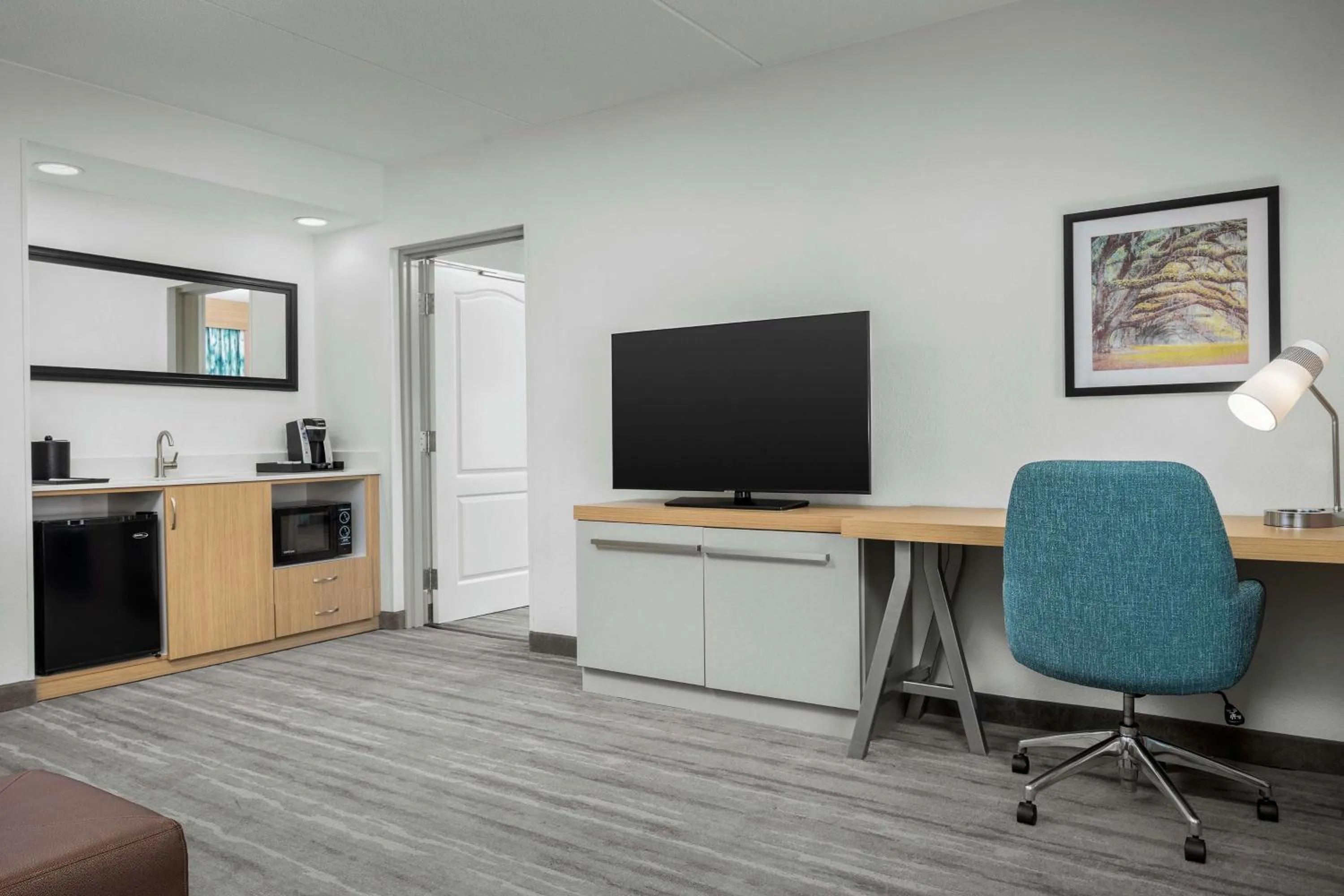 Bedroom in Hilton Garden Inn Greensboro