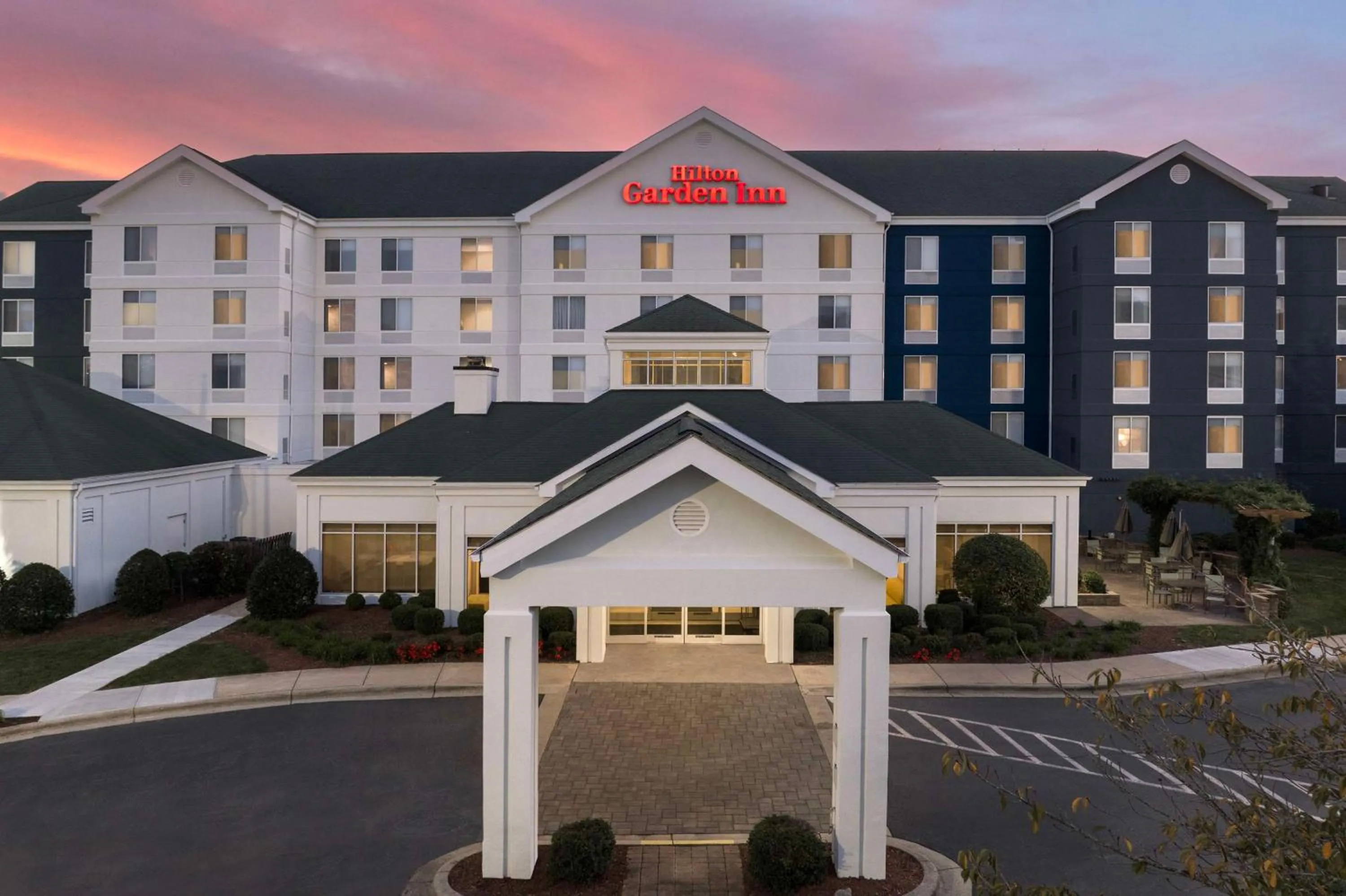 Property building in Hilton Garden Inn Greensboro