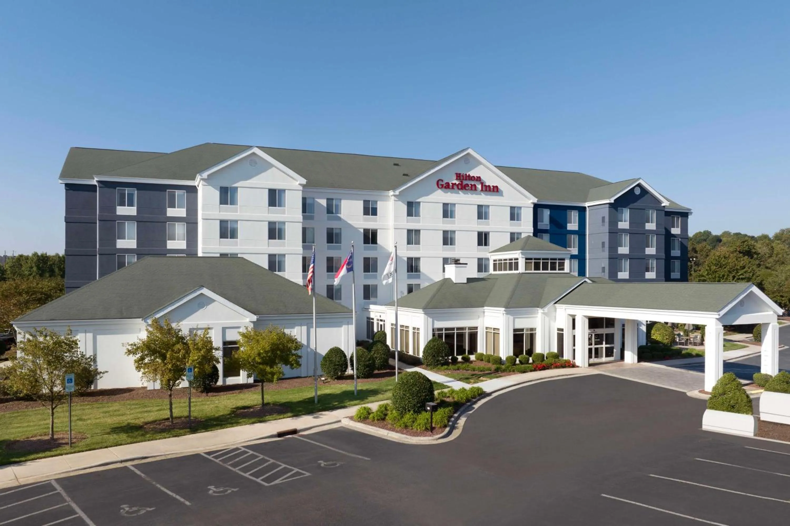 Property building in Hilton Garden Inn Greensboro