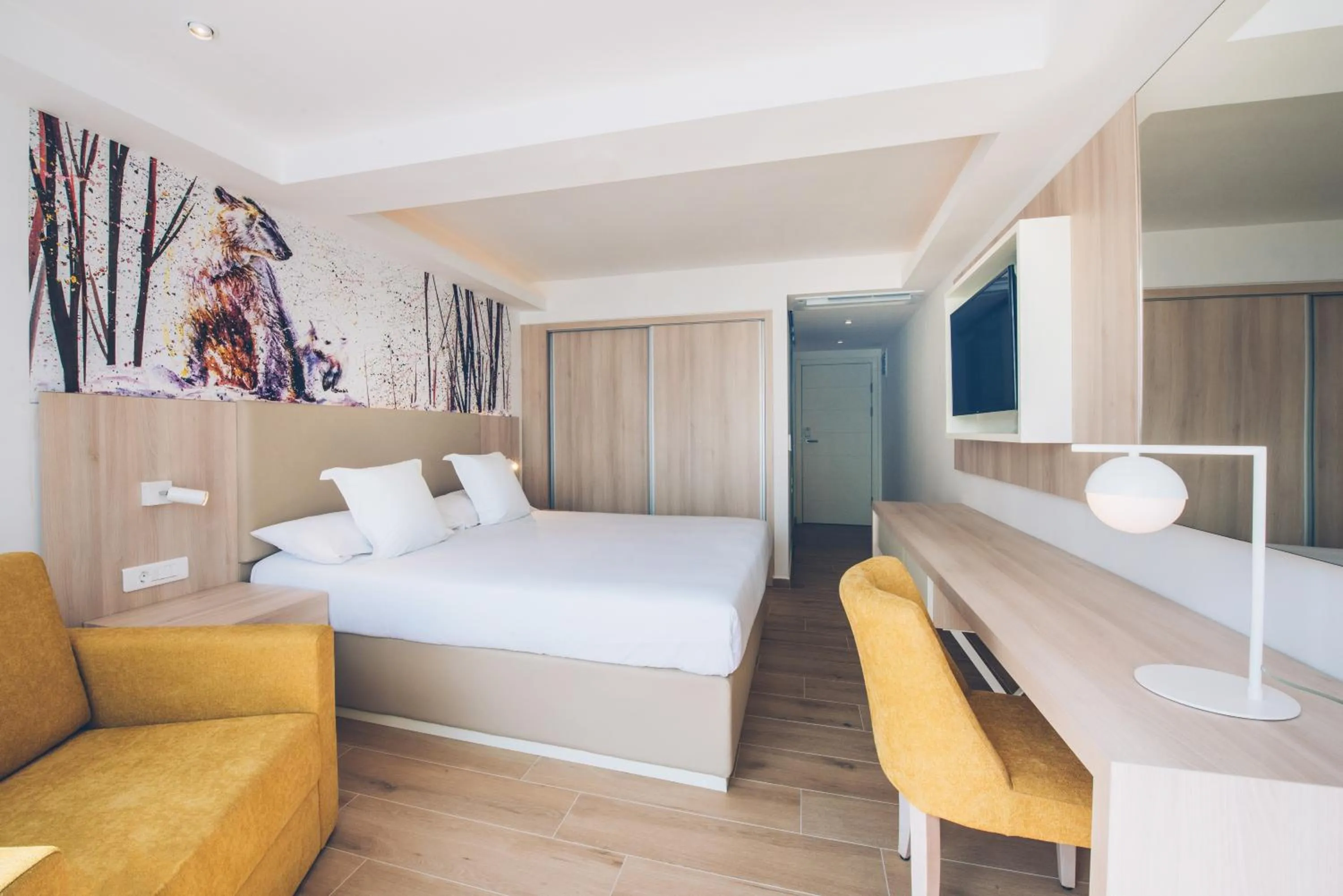 Bedroom, Bed in Iberostar Waves Herceg Novi All Inclusive