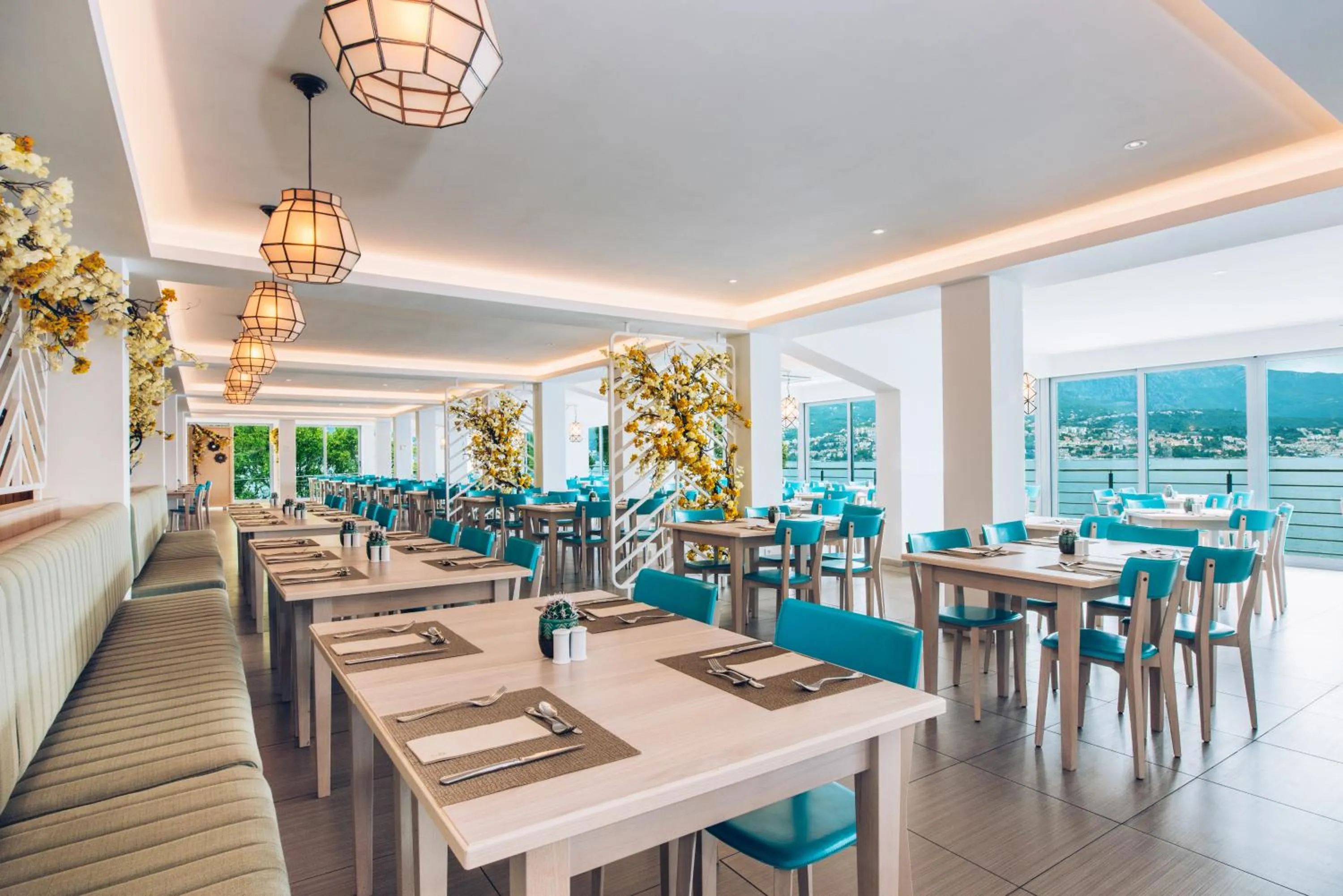 Restaurant/places to eat in Iberostar Waves Herceg Novi All Inclusive
