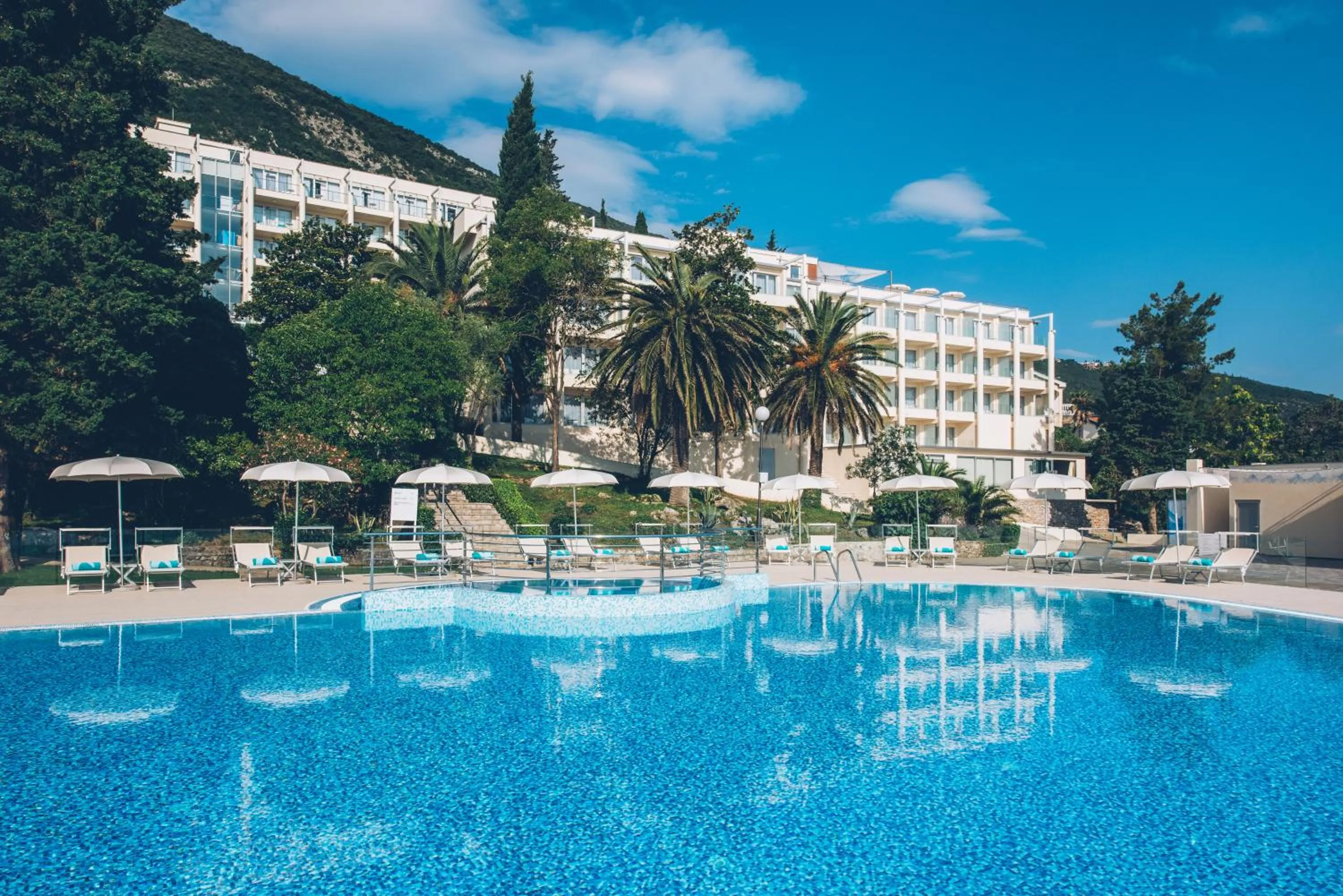Swimming pool in Iberostar Waves Herceg Novi All Inclusive