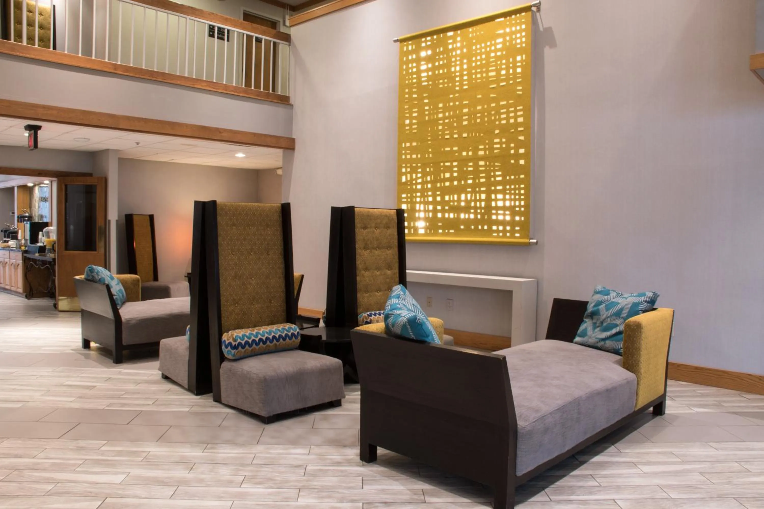 Lobby or reception in Greenstay Hotel & Suites Central