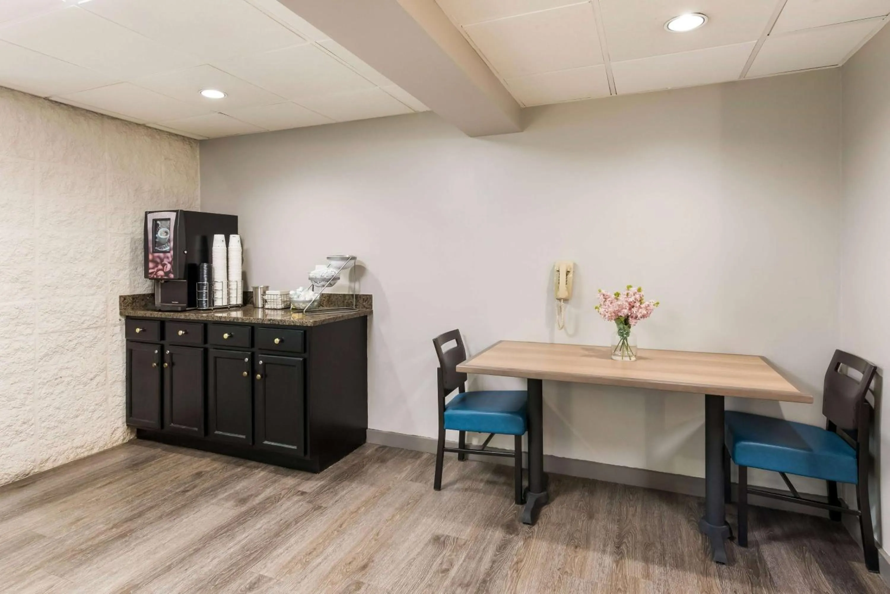 Other in Best Western Burlington Inn