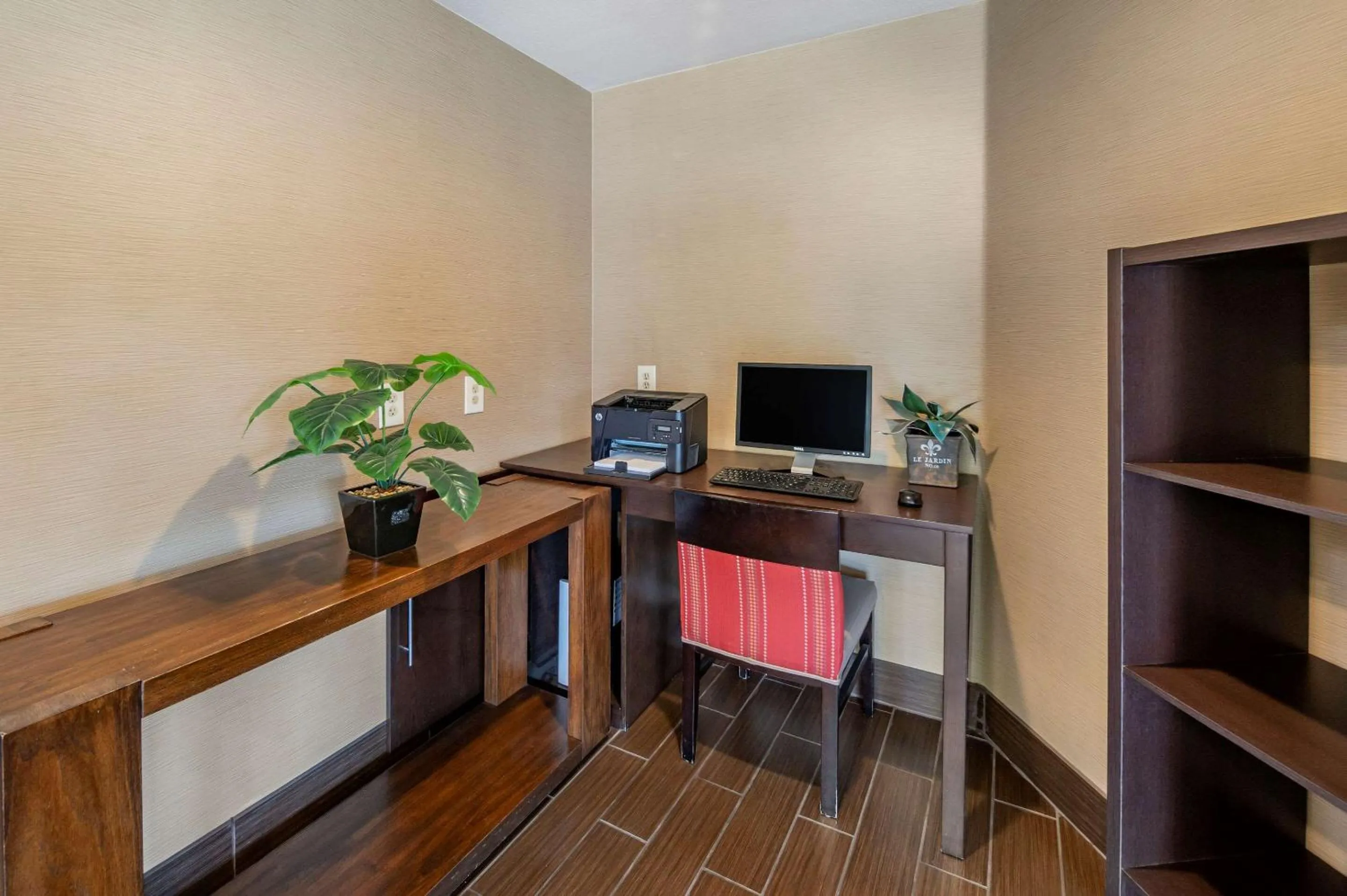 Business facilities in THE ATRIUM HOTEL SFO AIRPORT - FREE Shuttle & Breakfast
