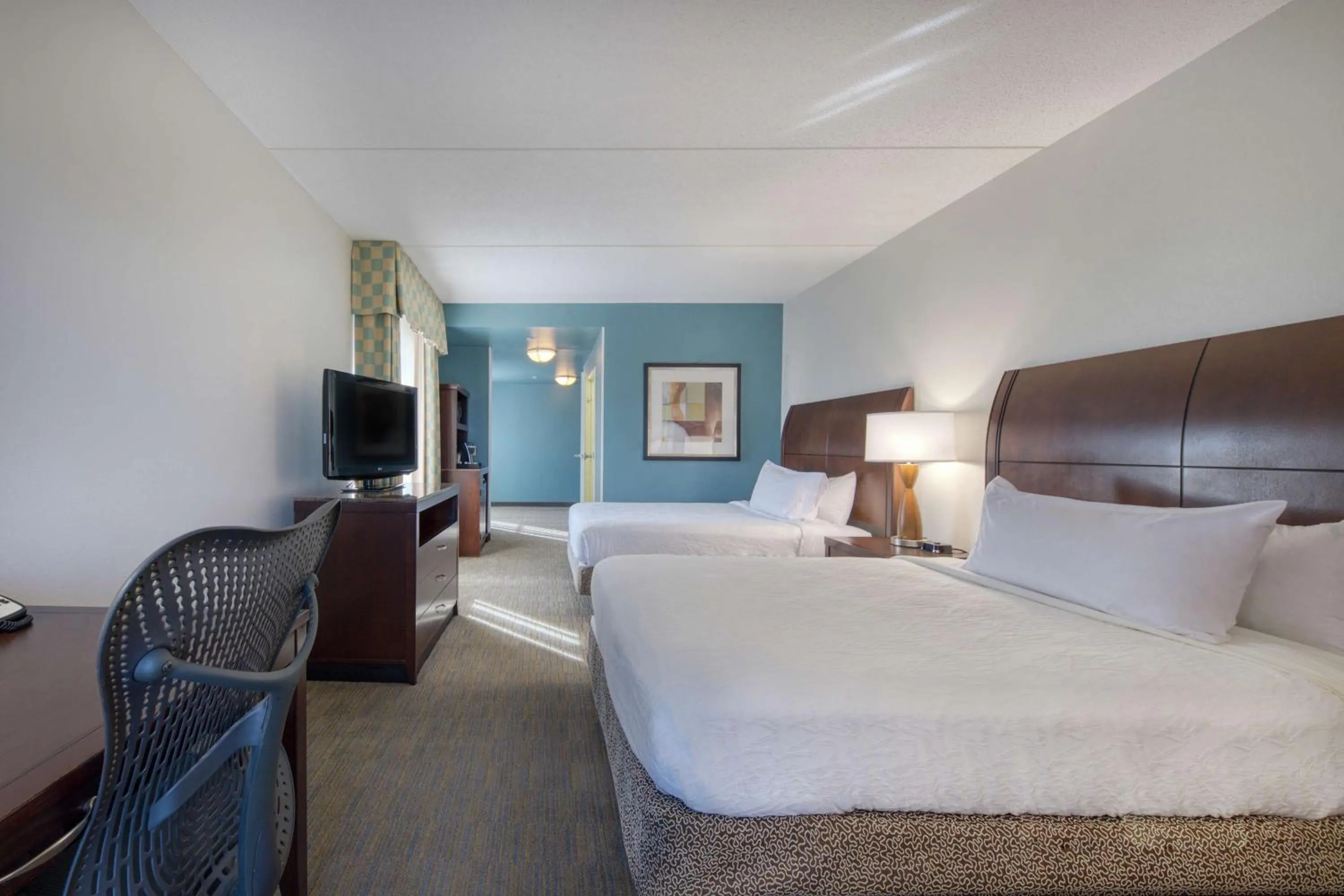 Bedroom, Bed in Hilton Garden Inn Durham Southpoint