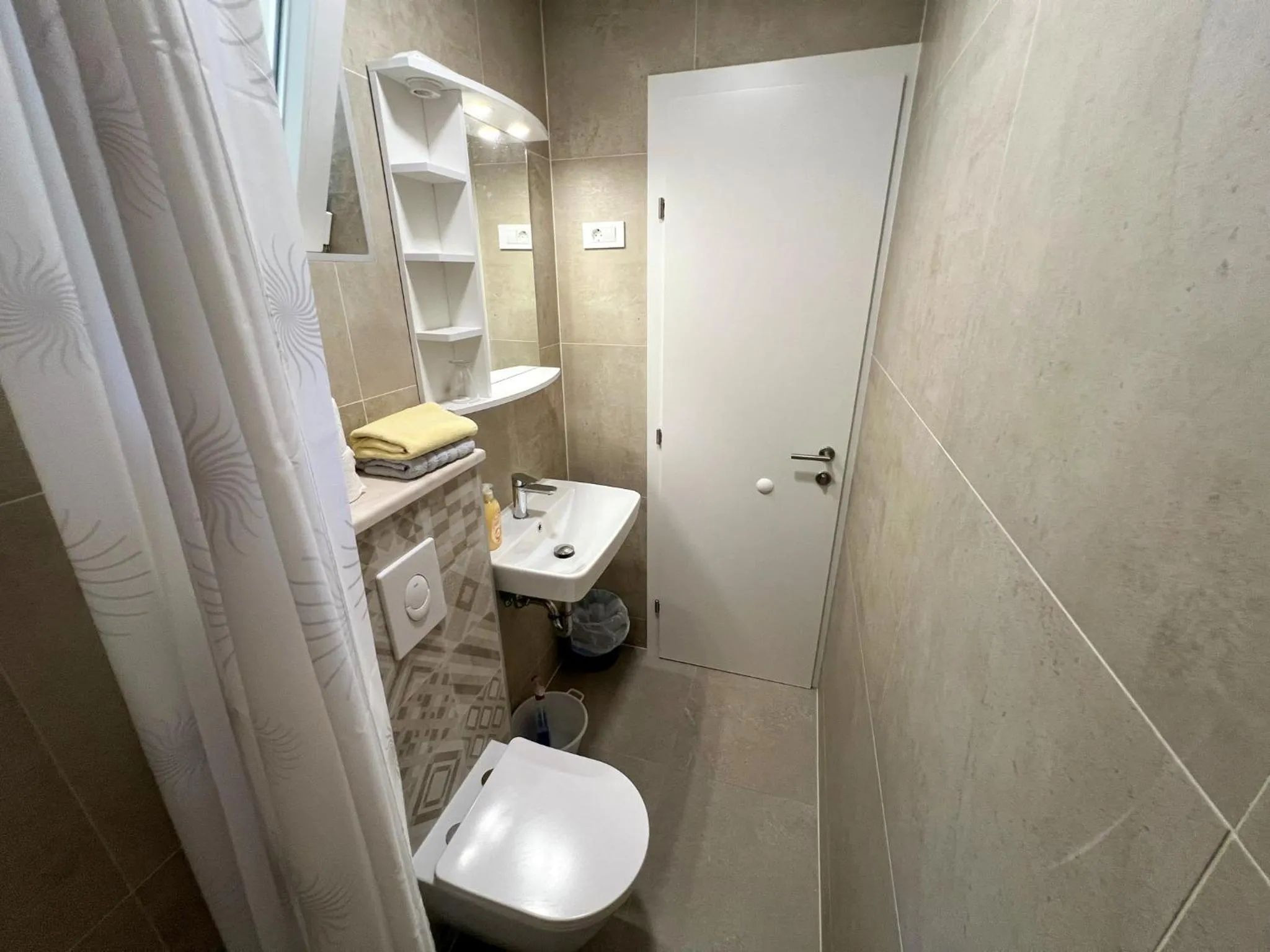 Toilet in Robinson Olympos