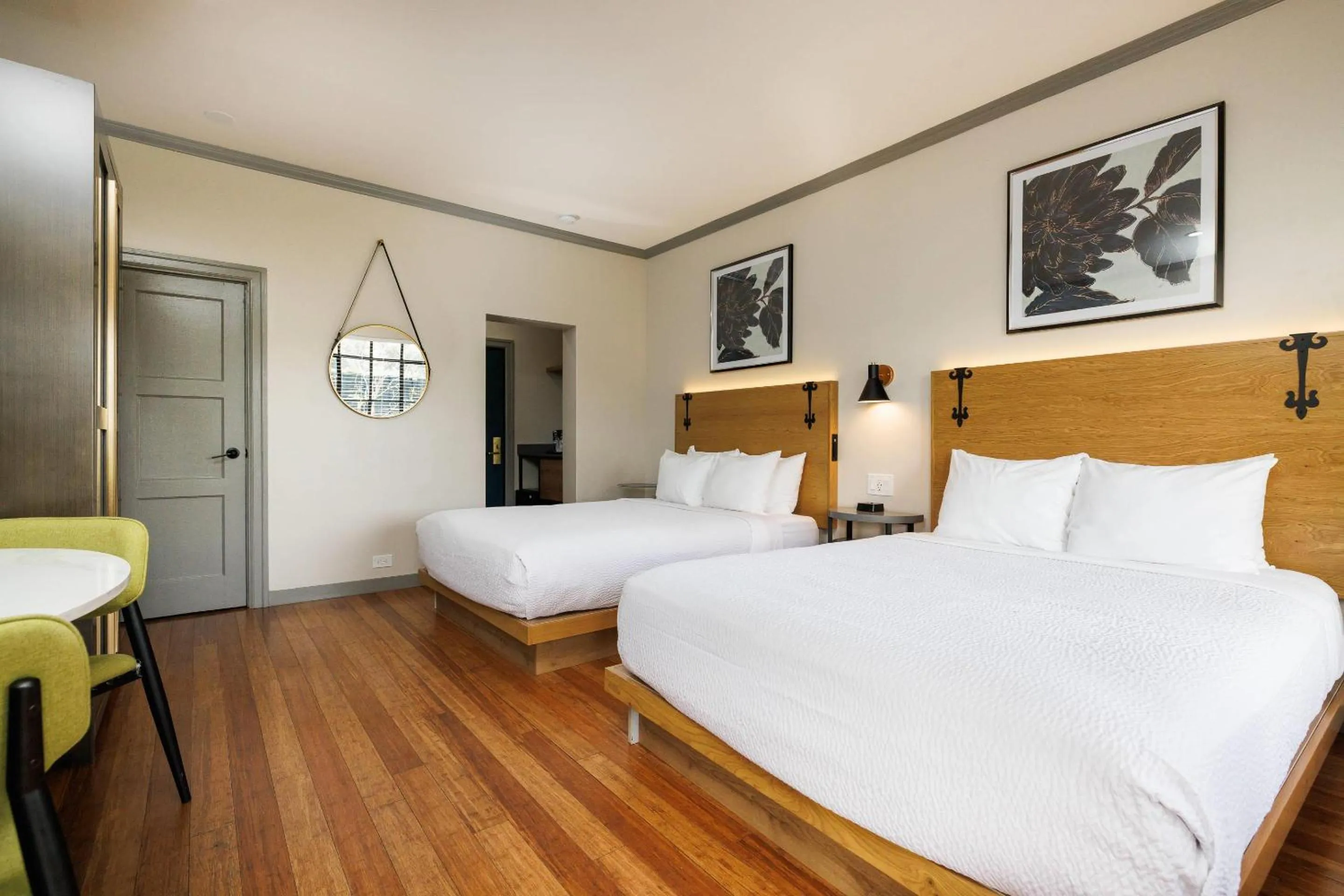 Bedroom, Bed in Inn Marin and Suites, an Ascend Collection Hotel