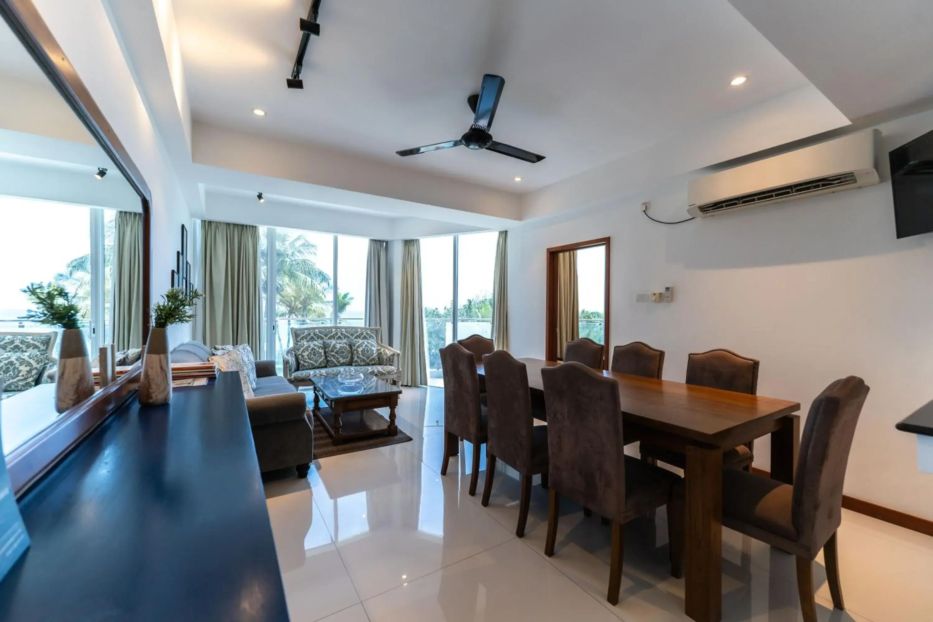 Three-Bedroom Deluxe Apartment - single occupancy in Oceanfront Condominium - Nilaveli Three-Bedroom Deluxe Apartment - single occupancy in Oceanfront Condominium - Nilaveli