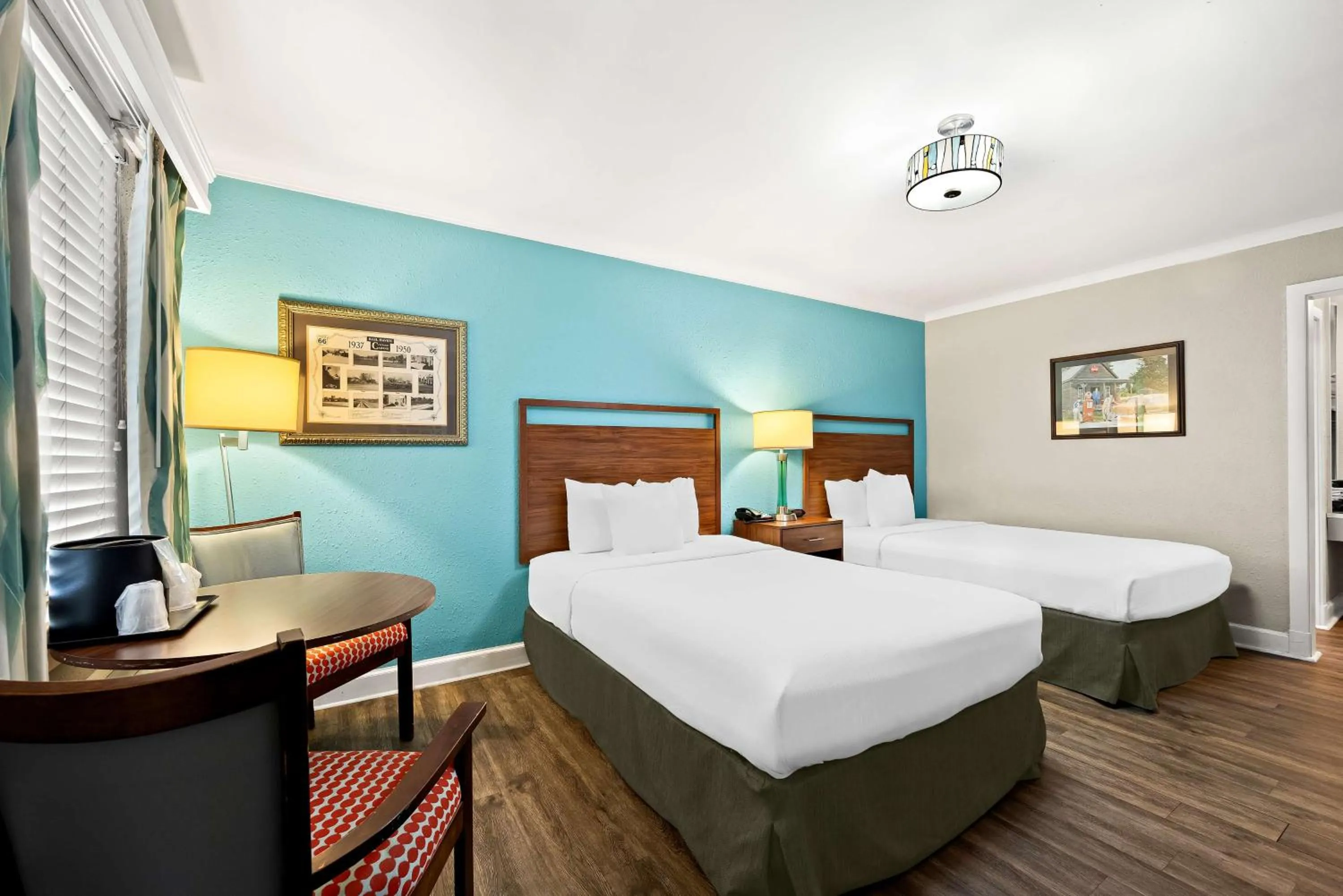 Bedroom, Bed in Best Western Route 66 Rail Haven