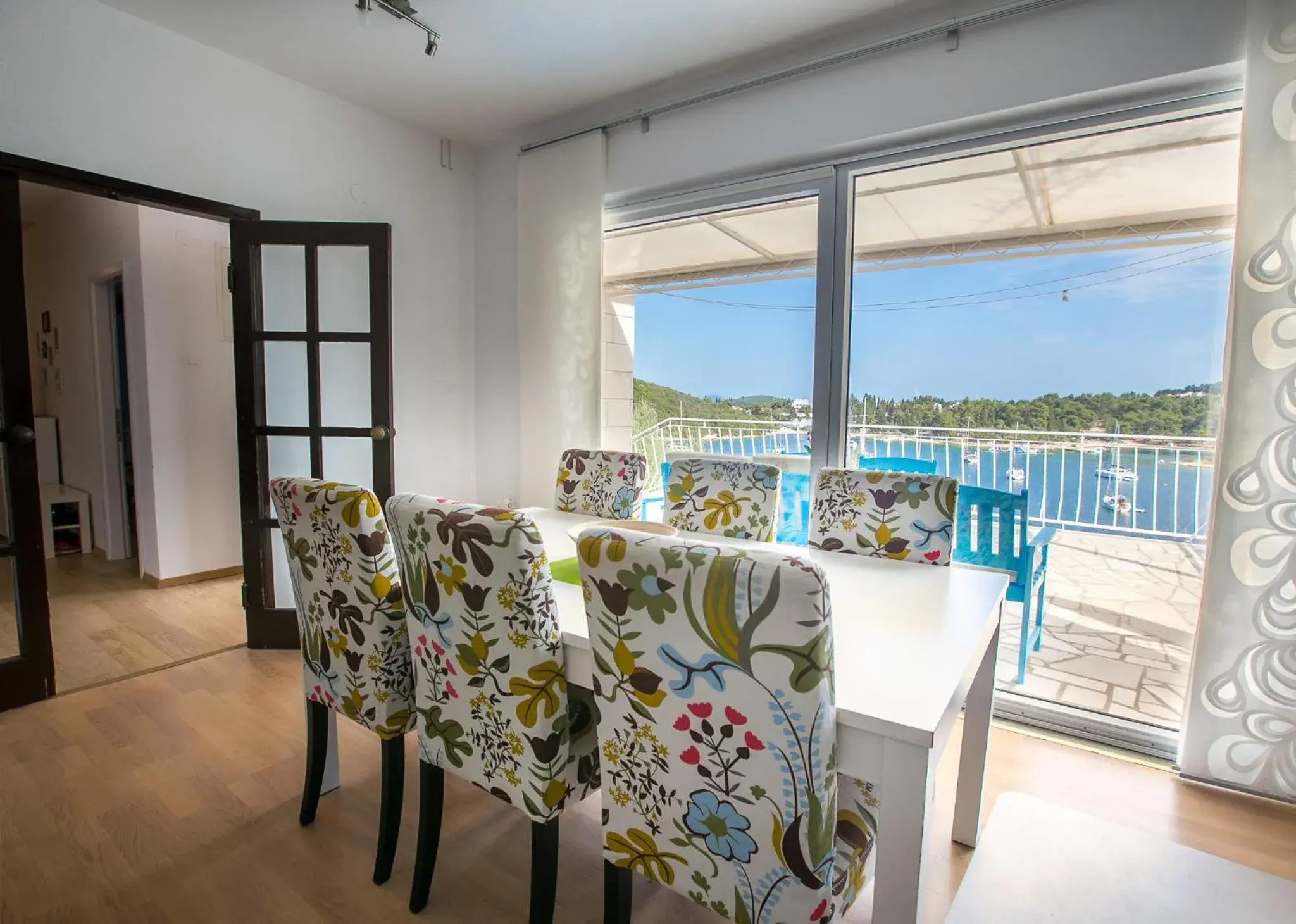 Truly Mediterranean Apartment "Spark" Truly Mediterranean Apartment "Spark"