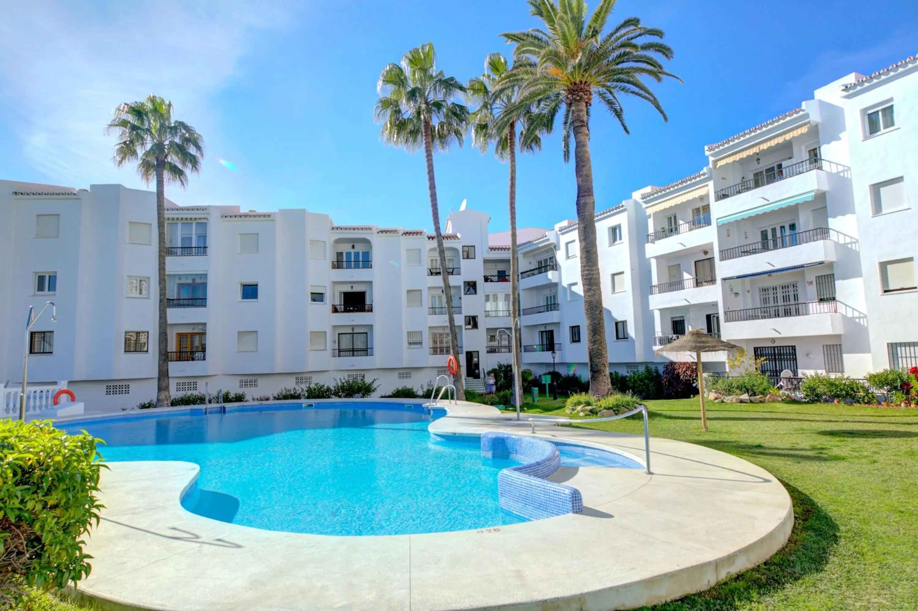 Swimming pool in Apartamento Las Palmeras