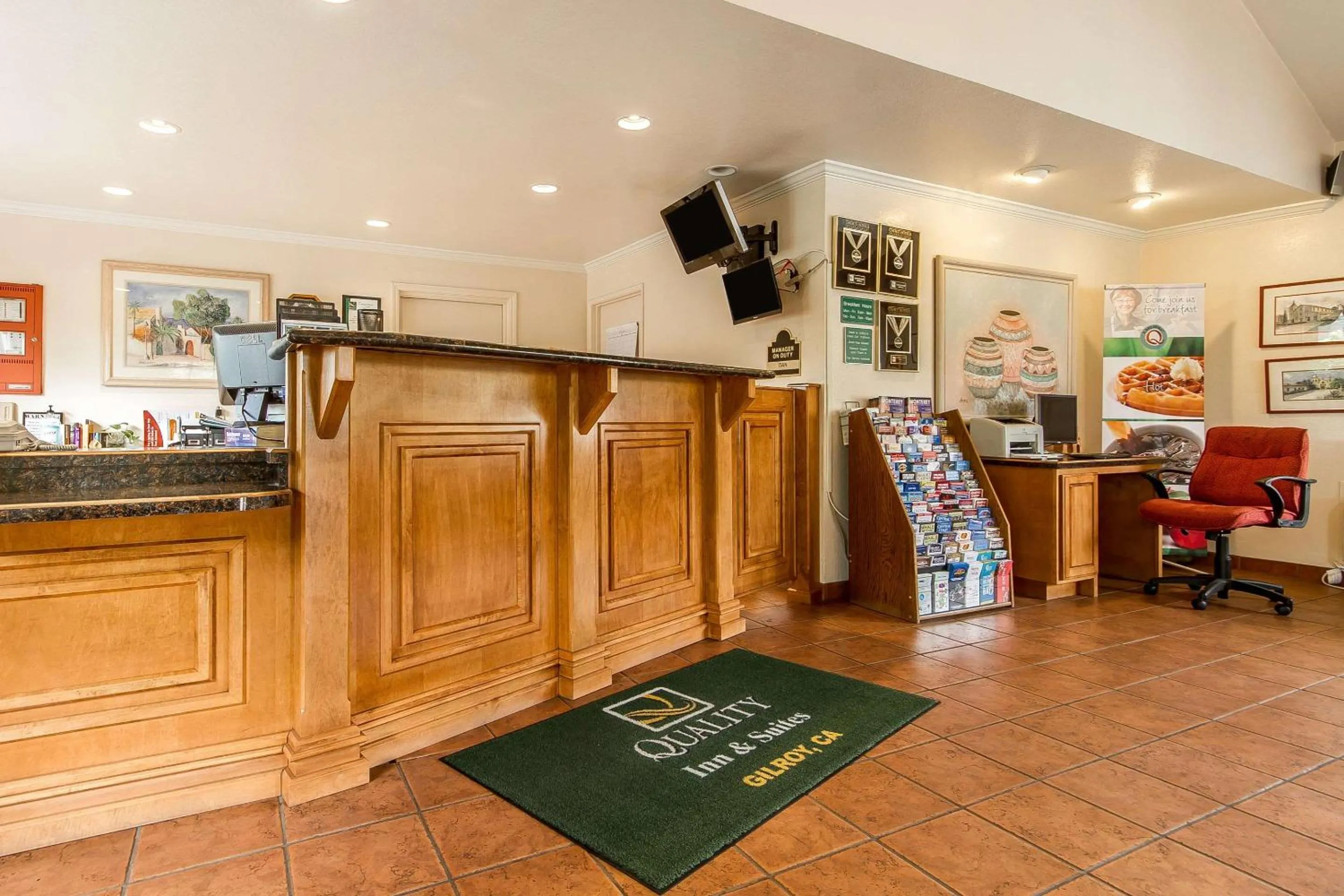 Lobby or reception in Quality Inn & Suites Gilroy