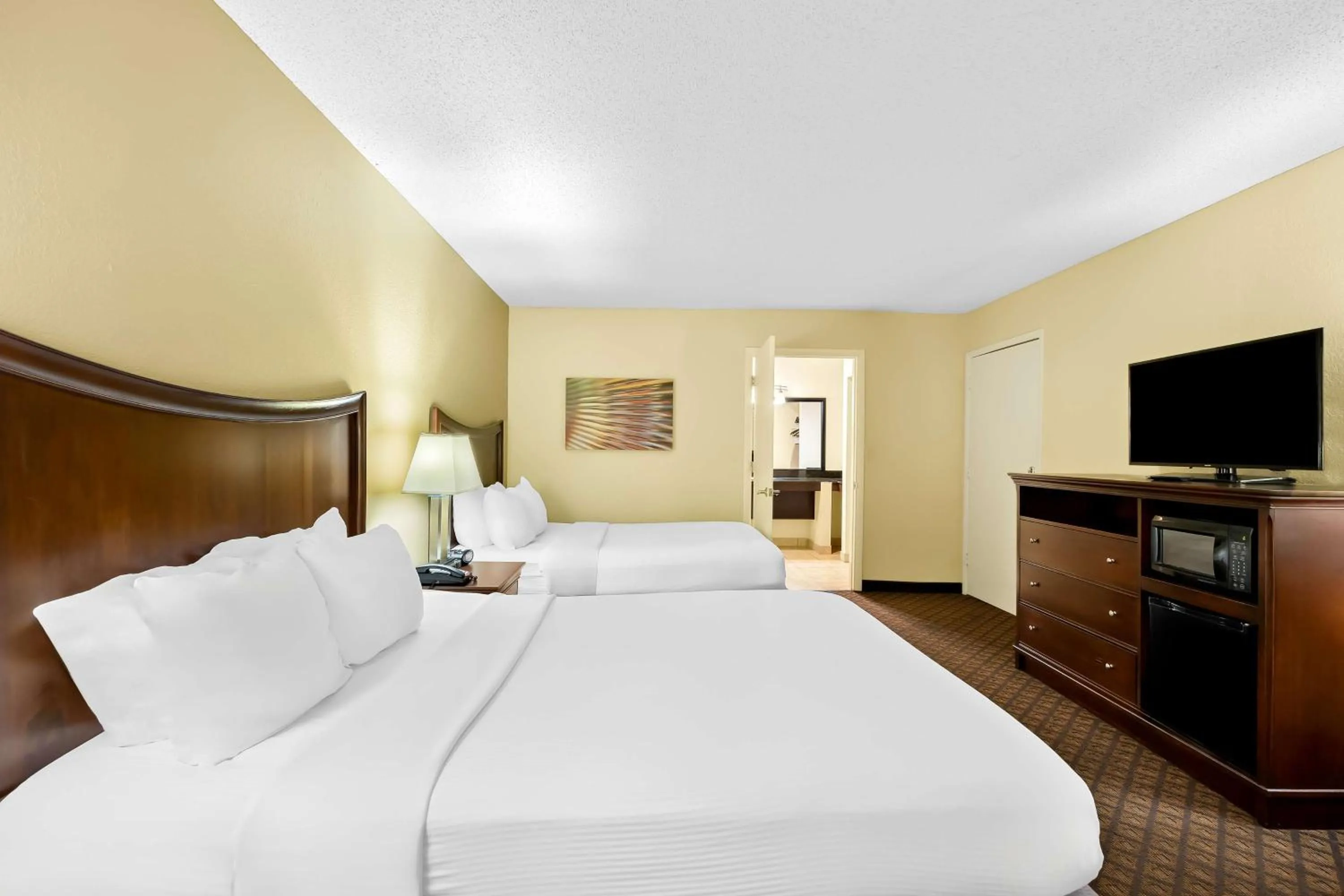 Bedroom, Bed in Best Western Coach House