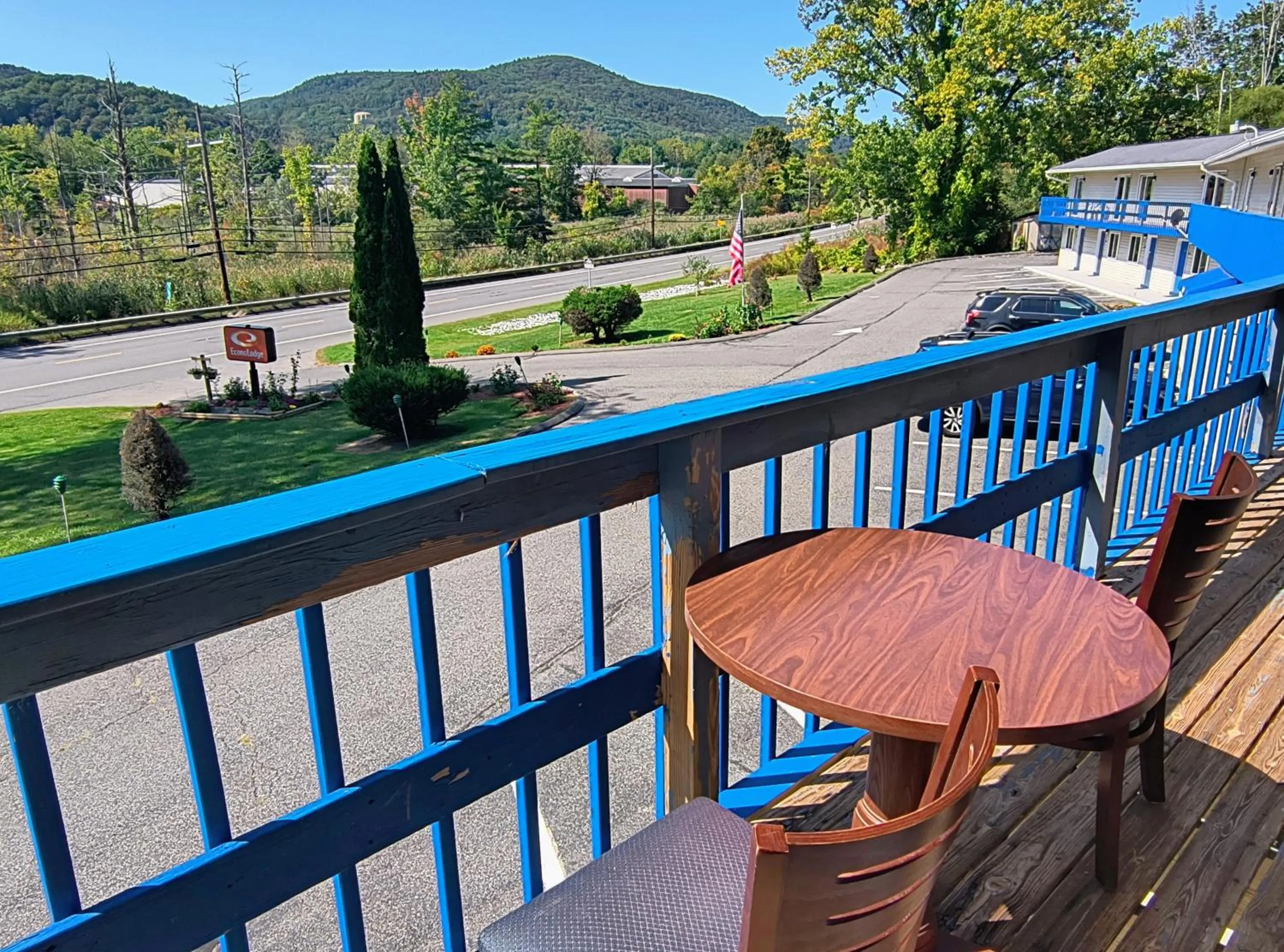 Property building in Econo Lodge Lee - Great Barrington