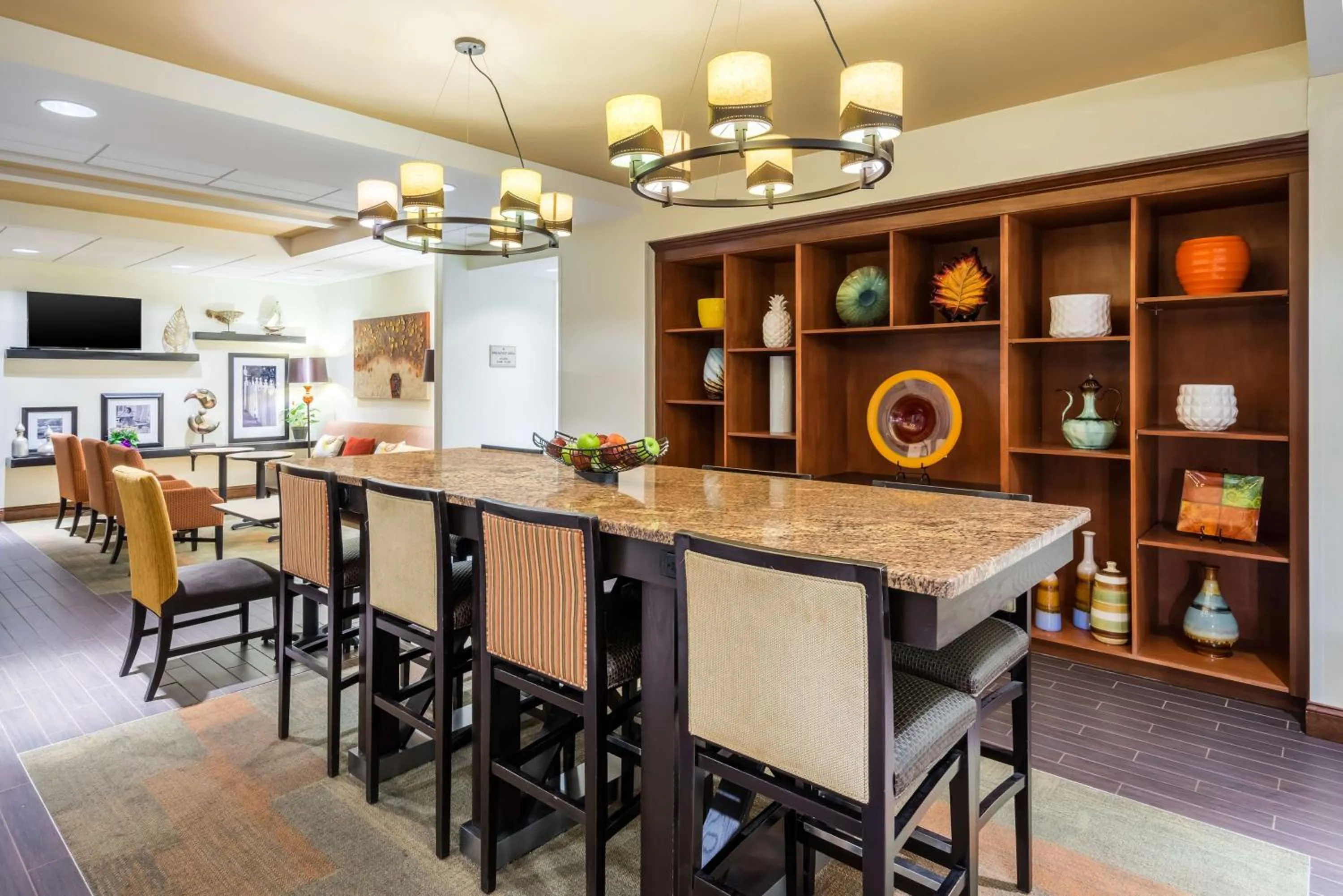 Restaurant/places to eat in Hampton Inn Clifton Park