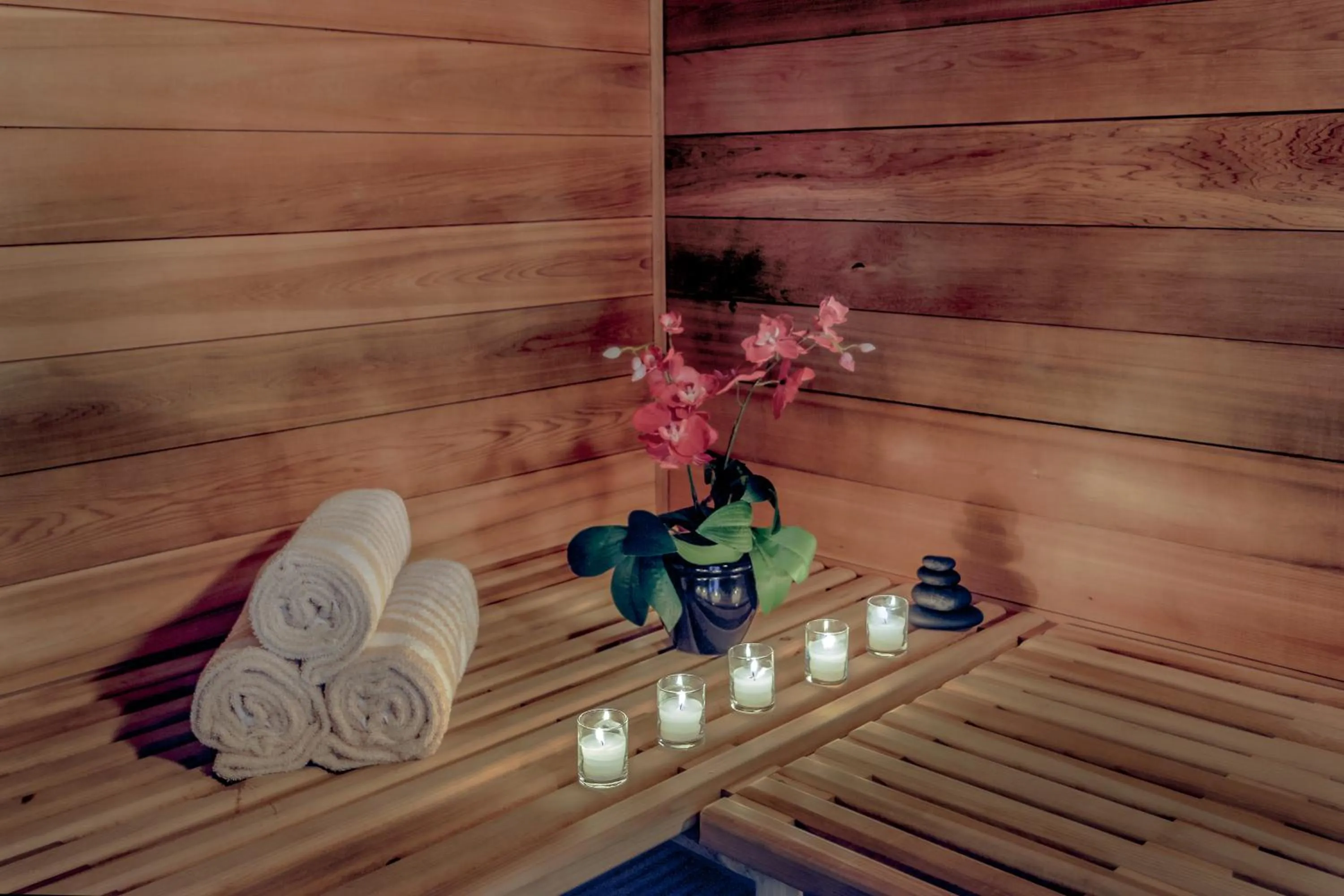 Sauna in Grass Valley Courtyard Suites