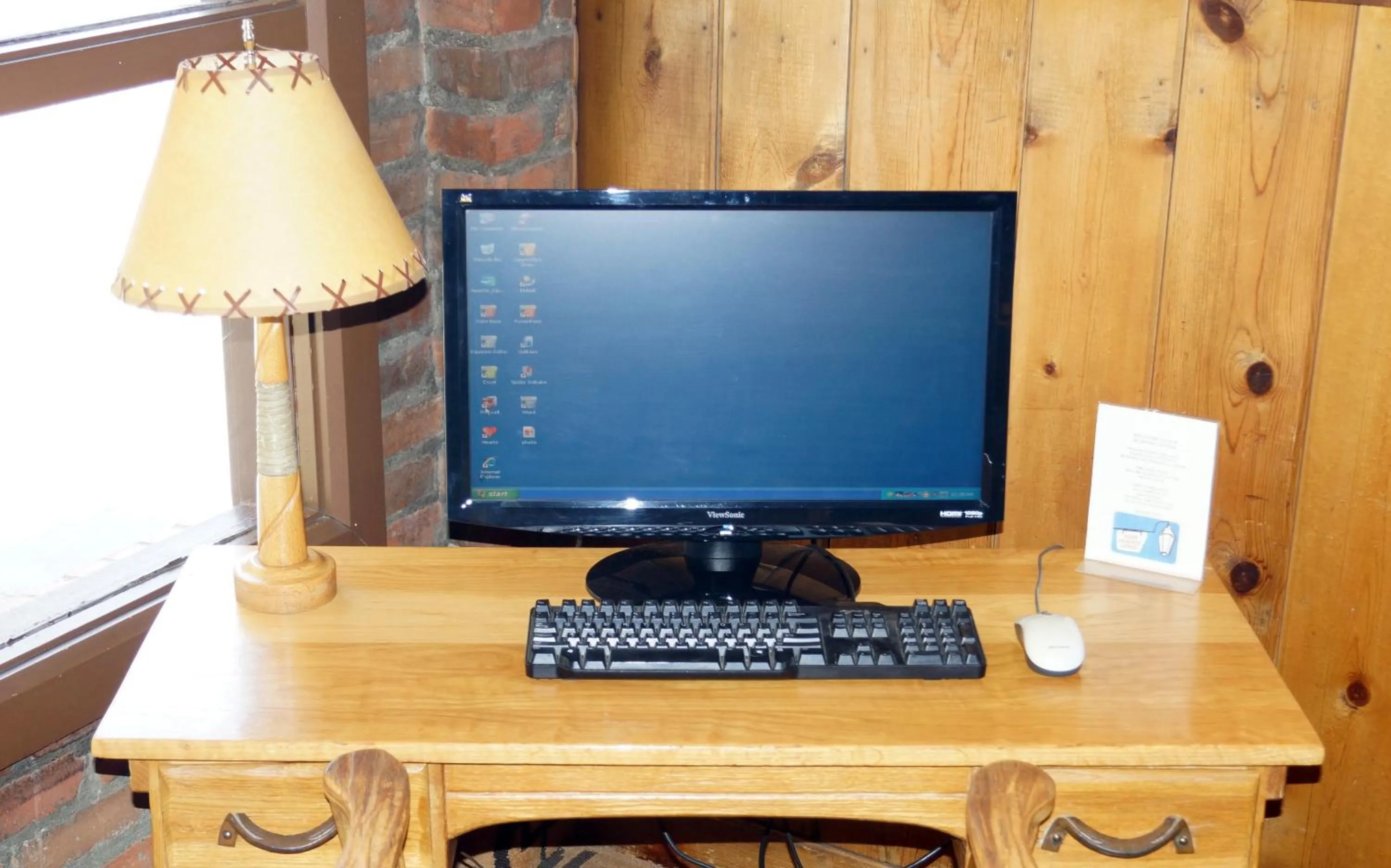 Business facilities in Dude Rancher Lodge