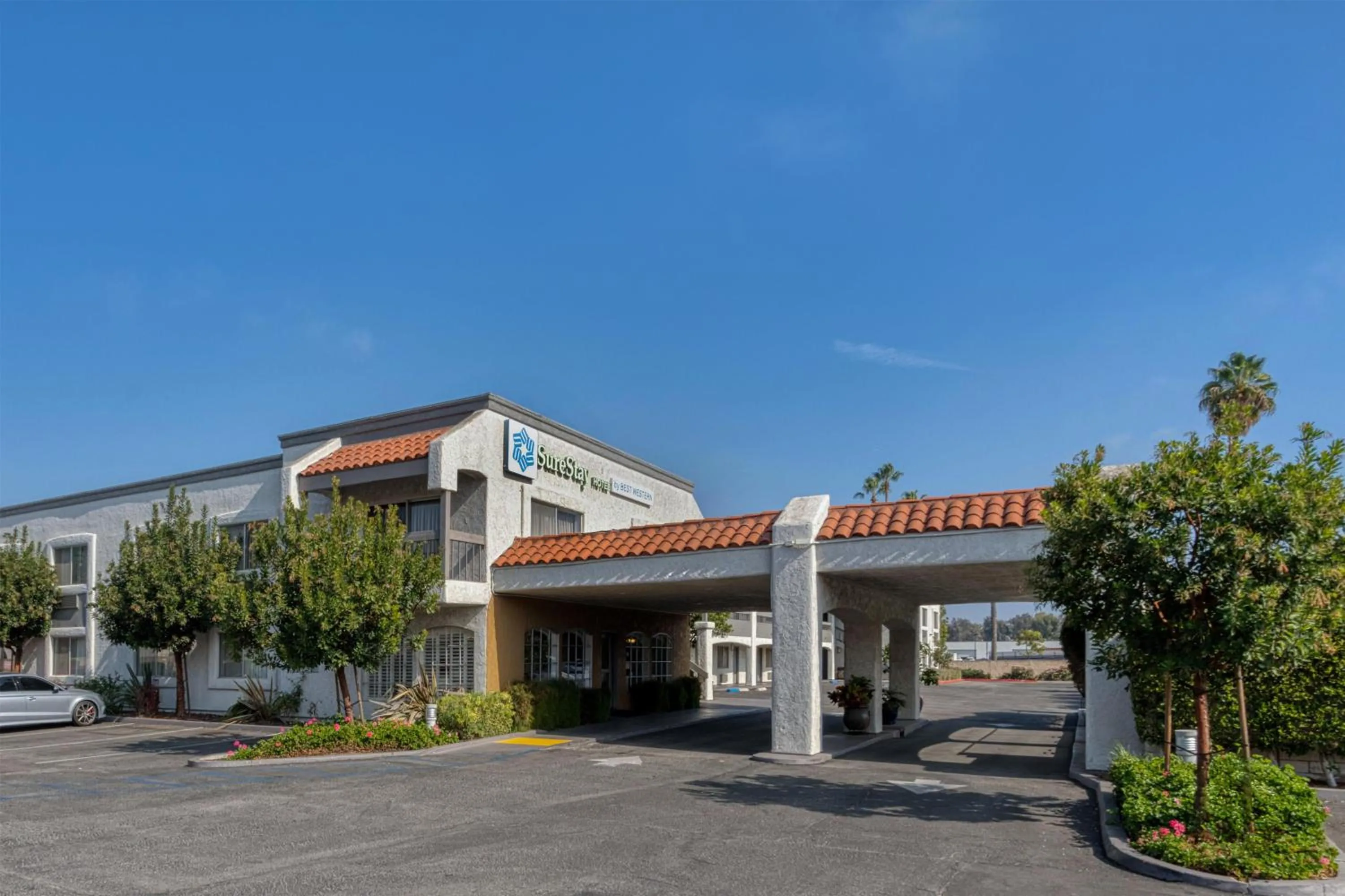 Property building in SureStay Hotel by Best Western Camarillo