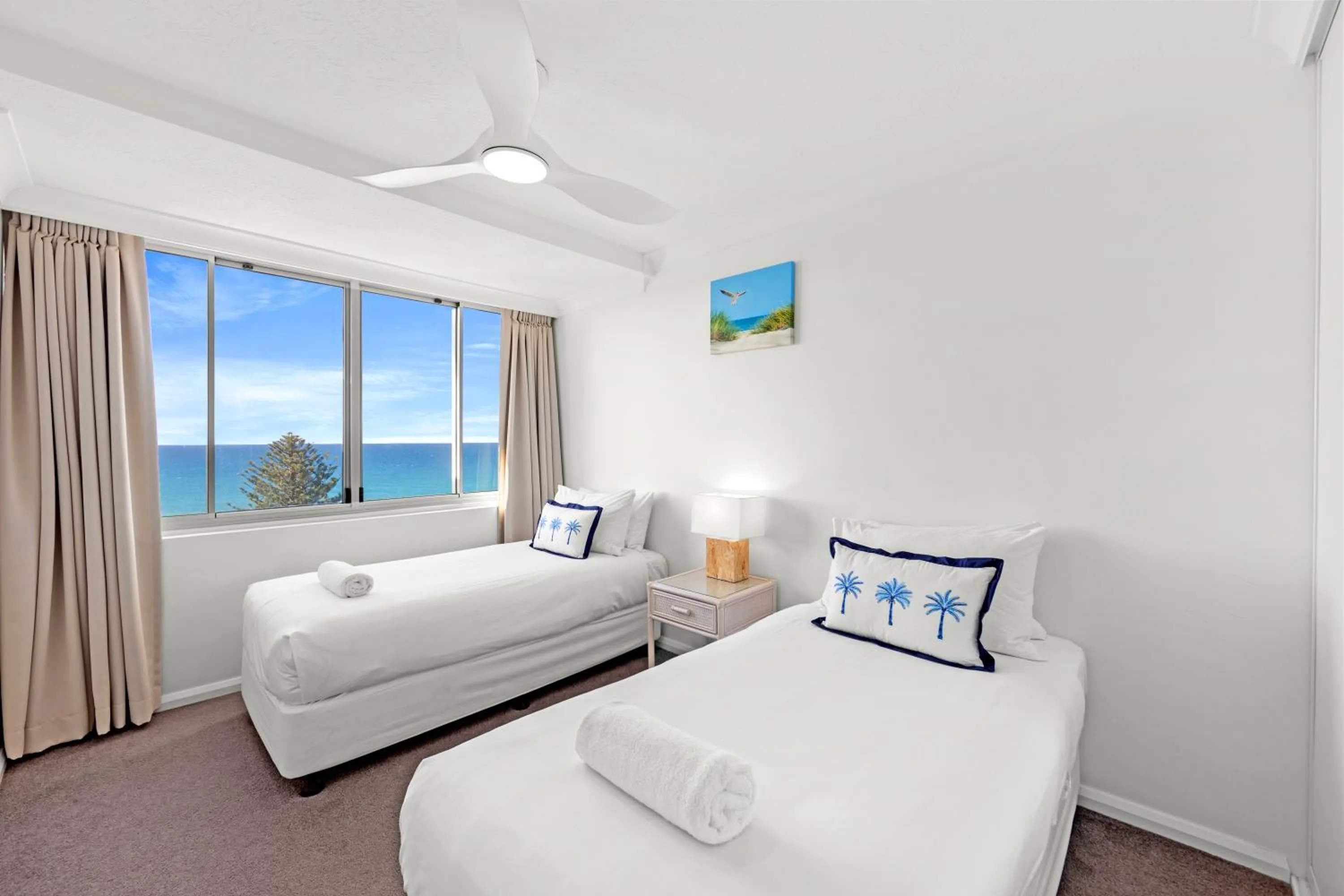 Bedroom, Bed in Pacific Regis Beachfront Holiday Apartments