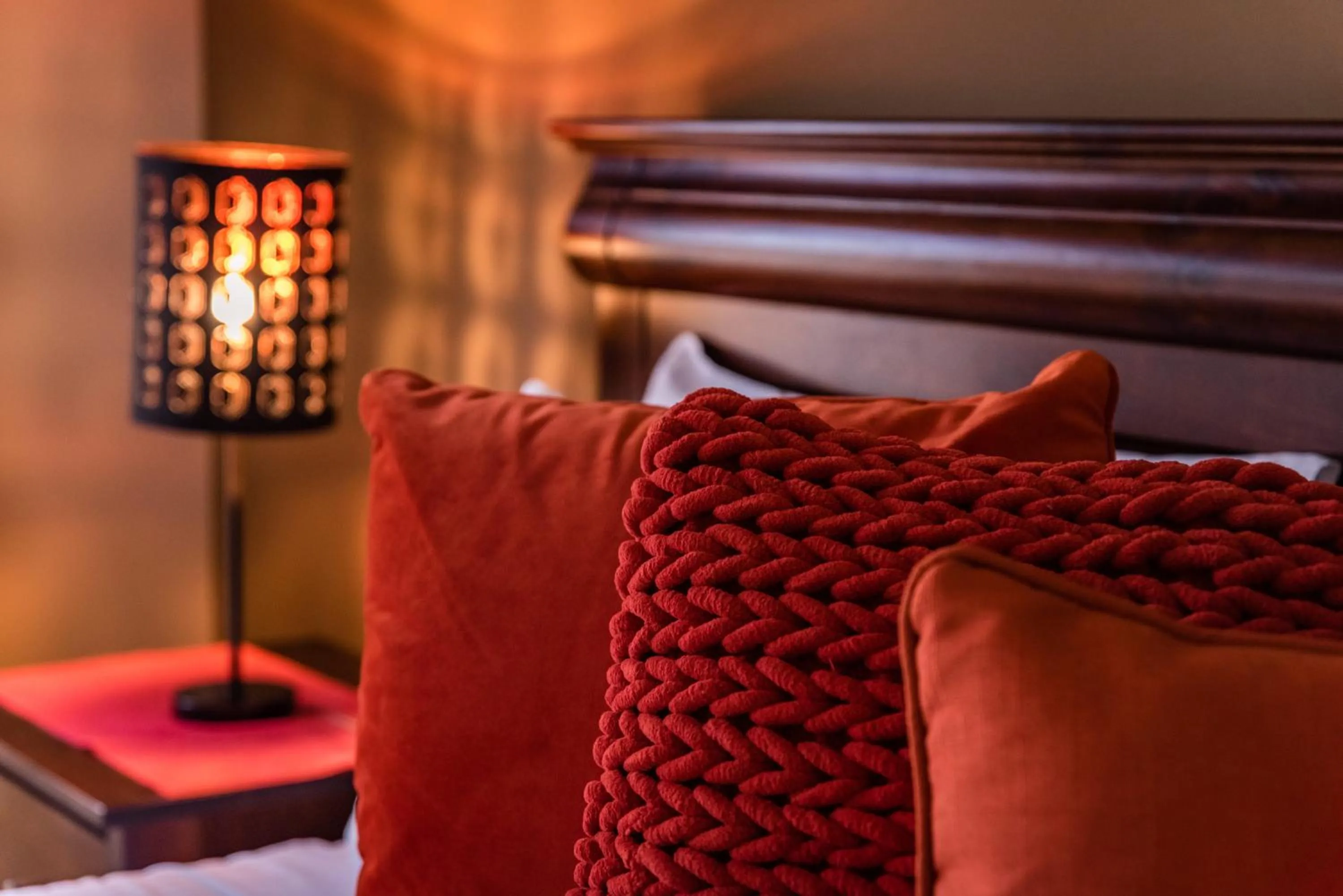 Bed in McLaren Vale Studio Apartments