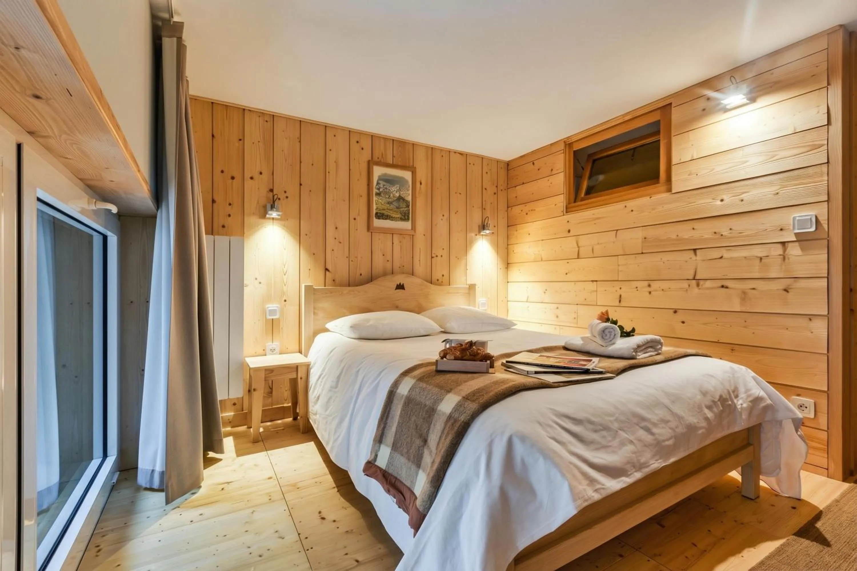 Bedroom, Bed in Résidence Grand Roc - Campanules 122 - Happy Rentals