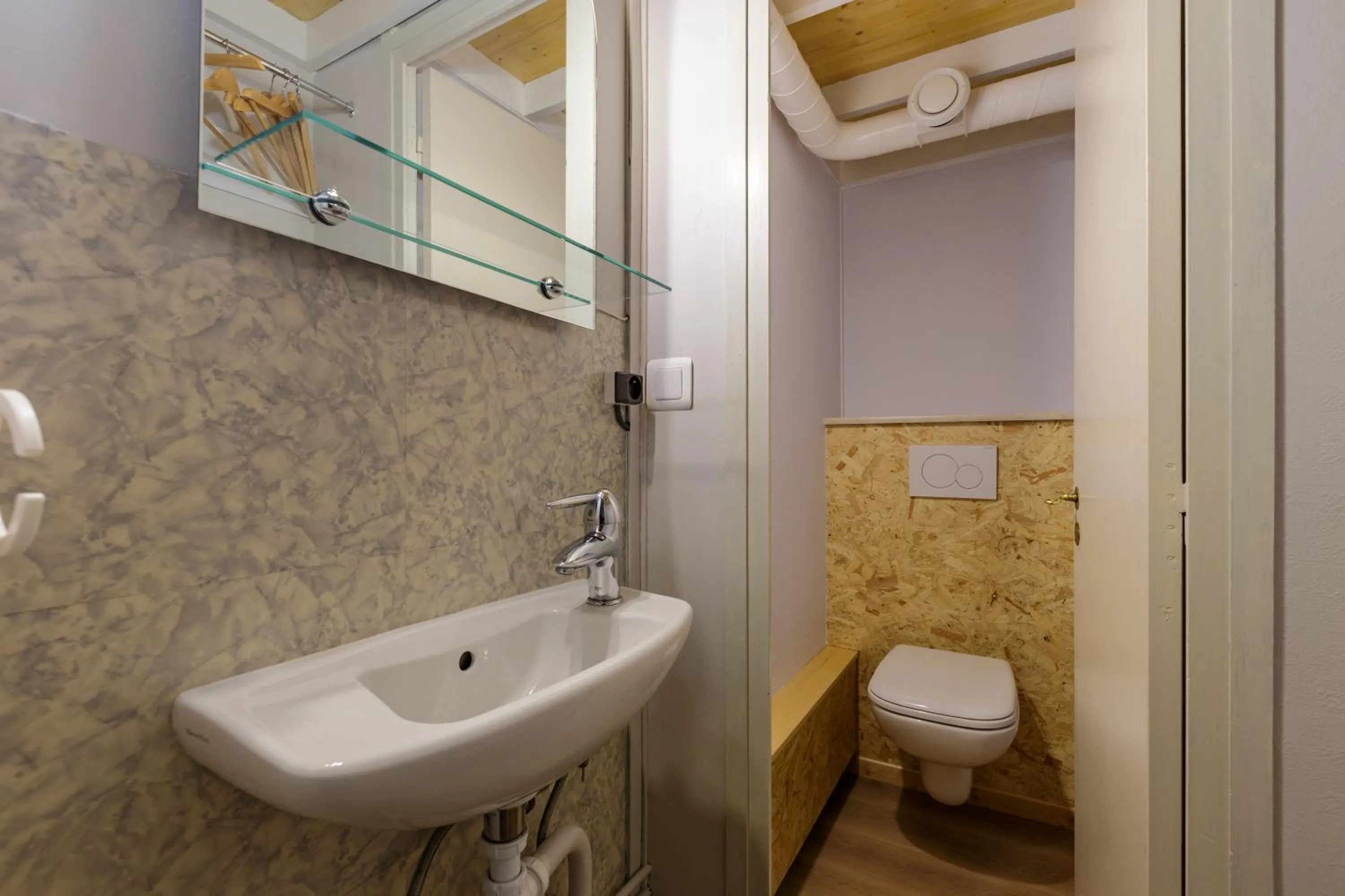 Bathroom in Résidence Grand Roc - Campanules 122 - Happy Rentals