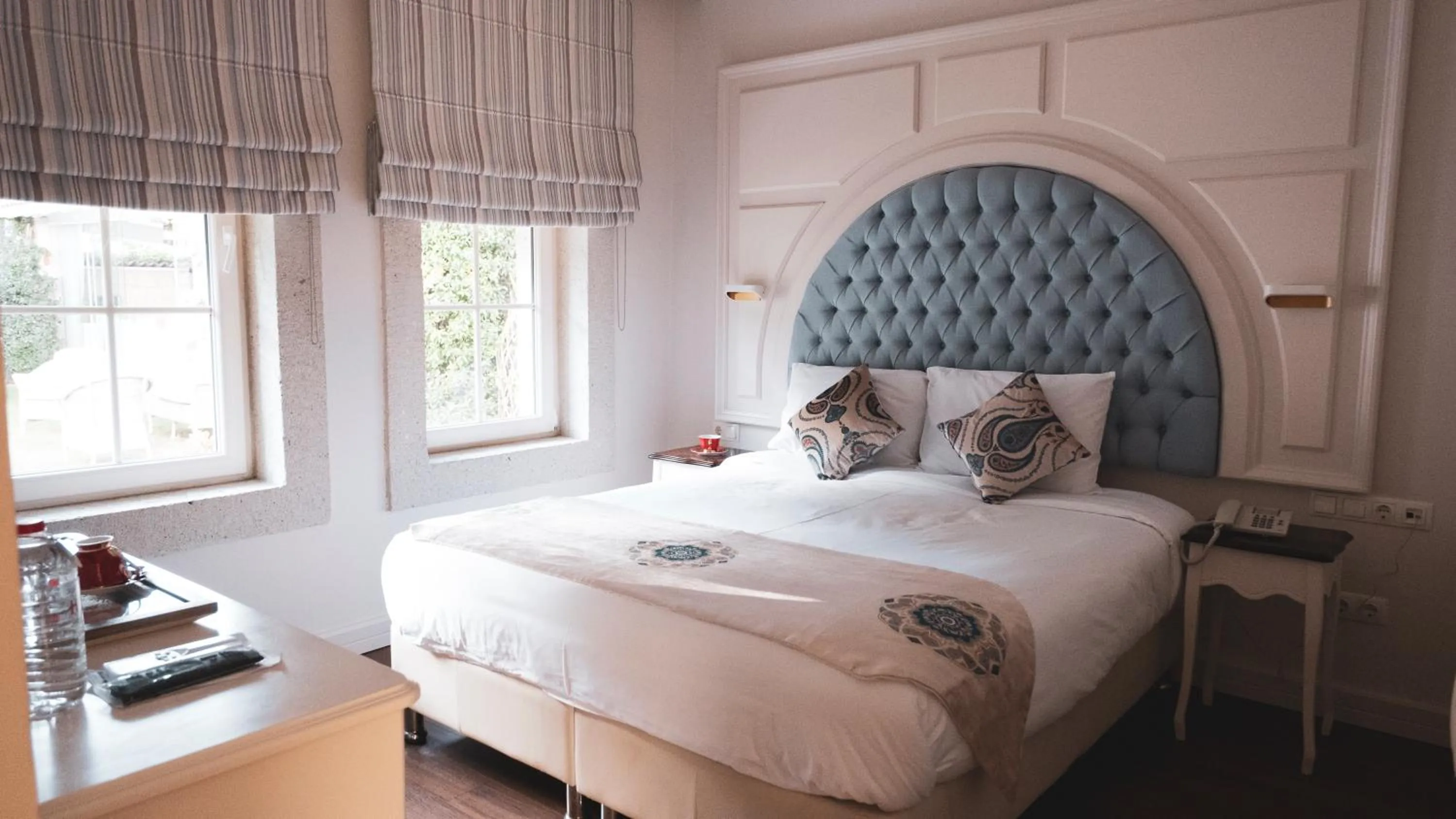 Bed in Salbakos Herakleia Hotel