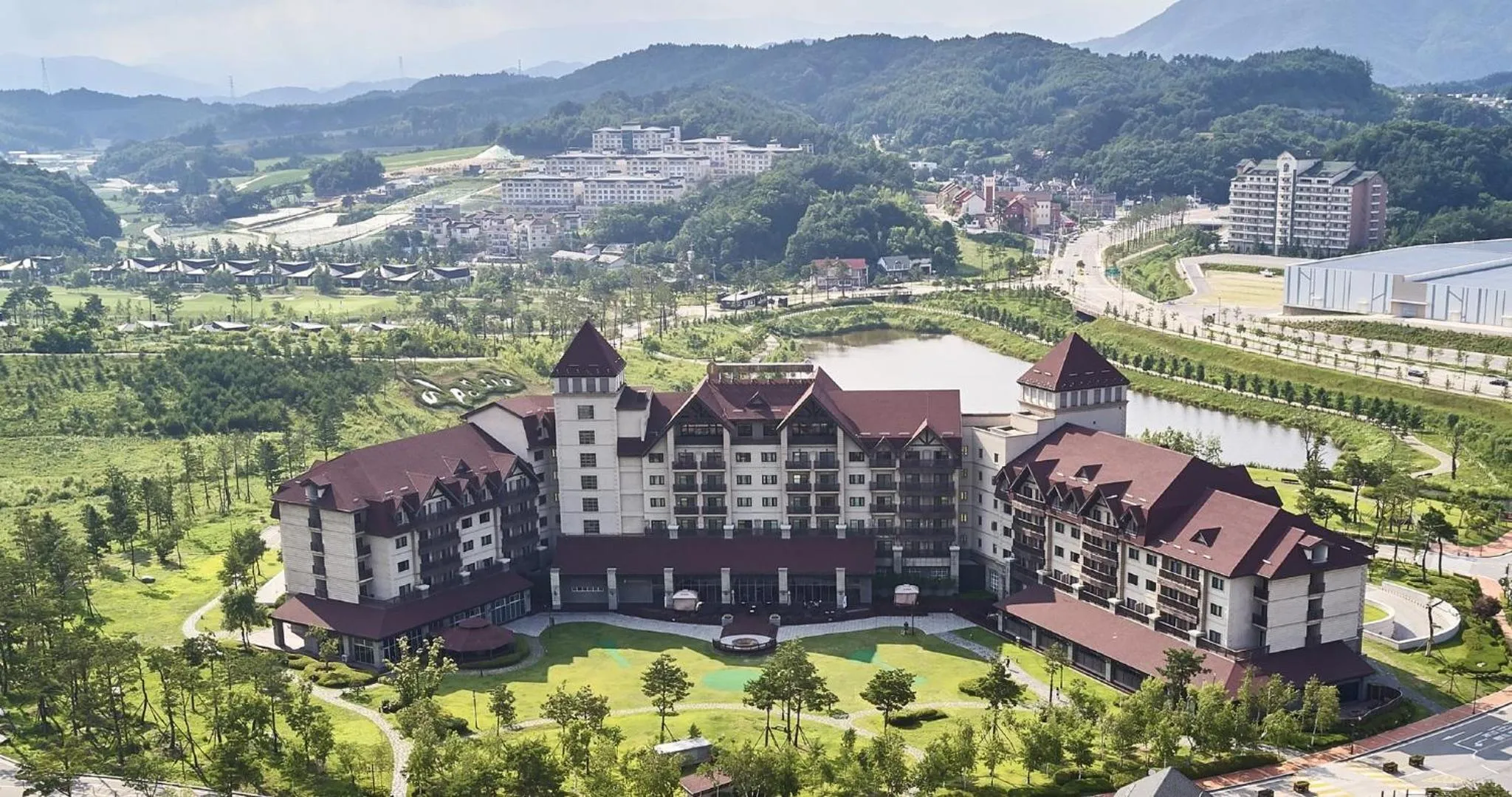 Property building in Intercontinental Alpensia Pyeongchang Resort by IHG