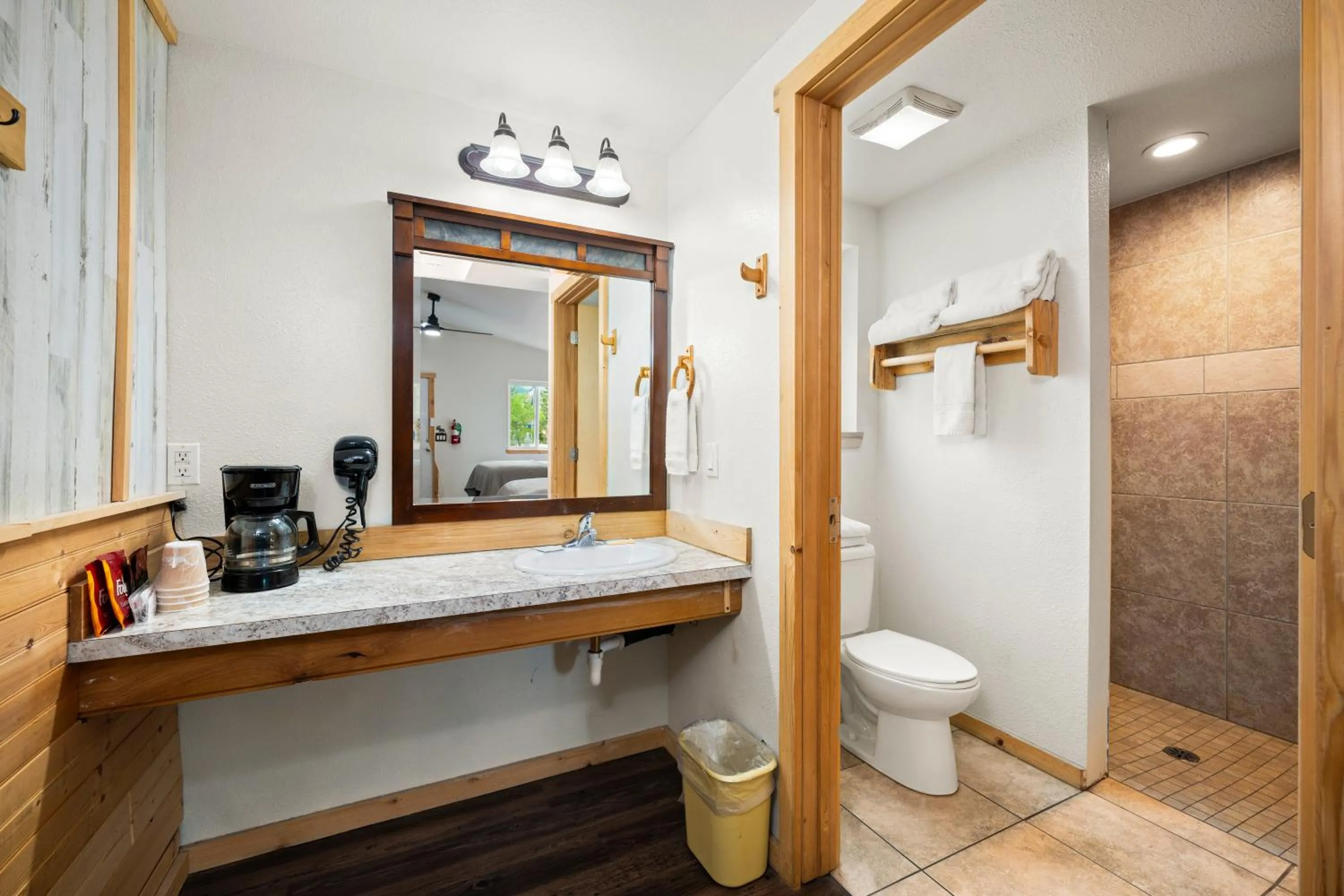 Bathroom in Moose Inn