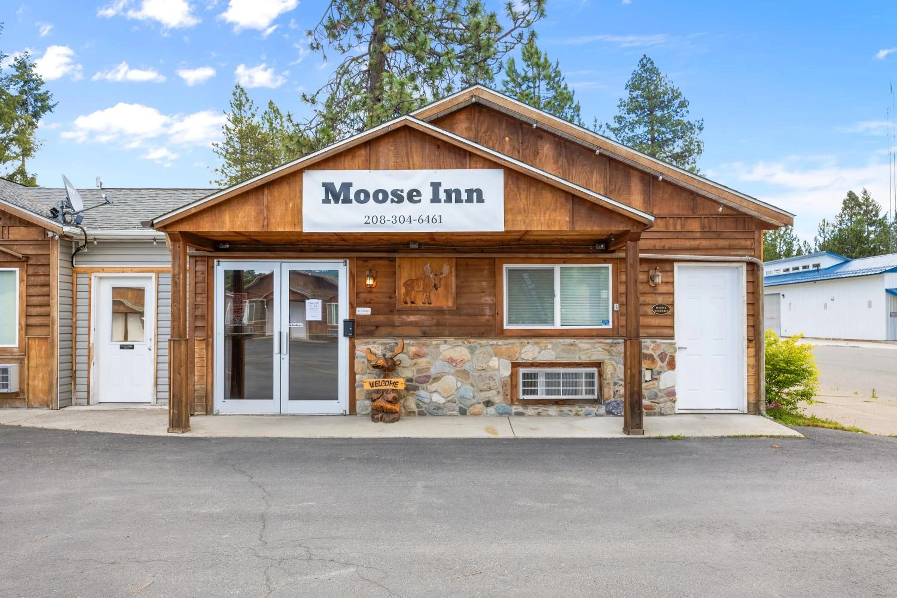 Property building in Moose Inn