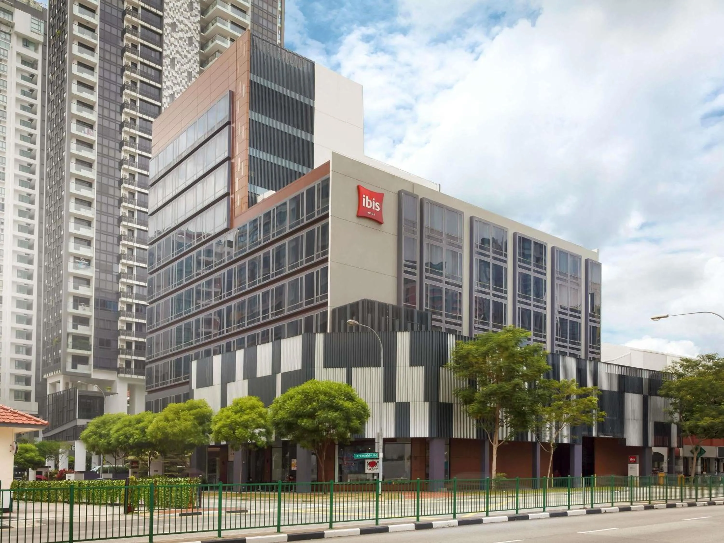Property building in Ibis Singapore Novena