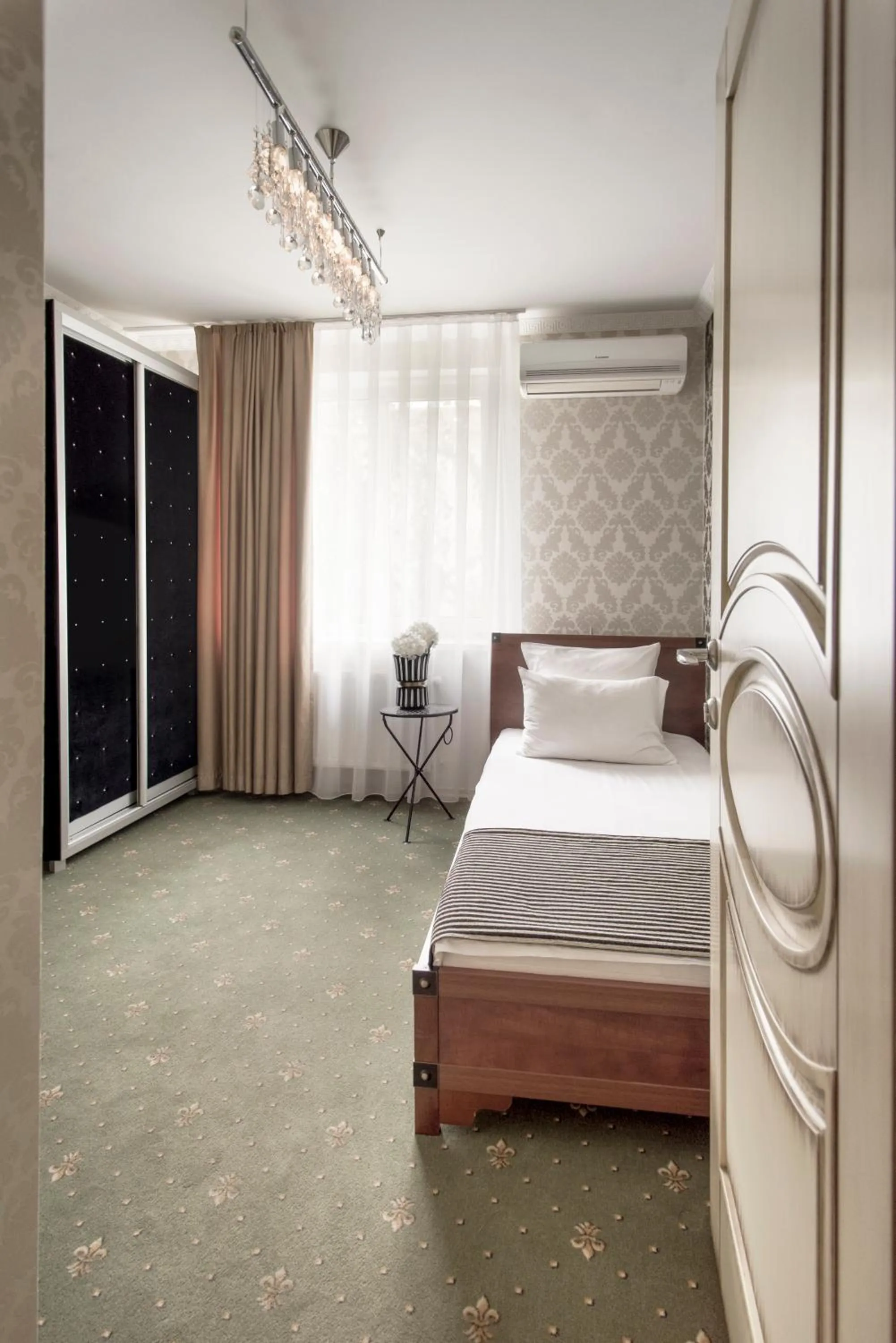 Bed in Weekend Boutique Hotel