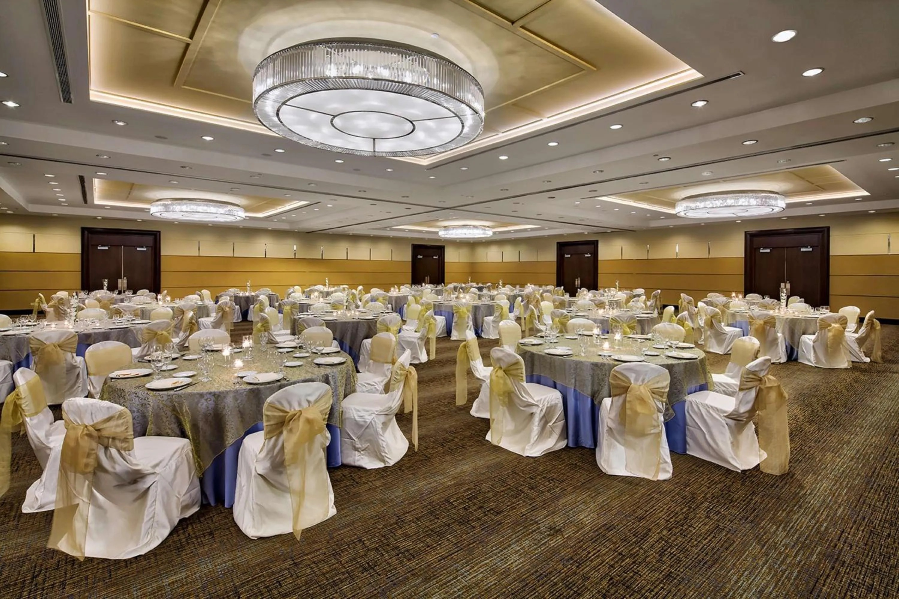 Meeting/conference room in DoubleTree by Hilton Chicago - Arlington Heights