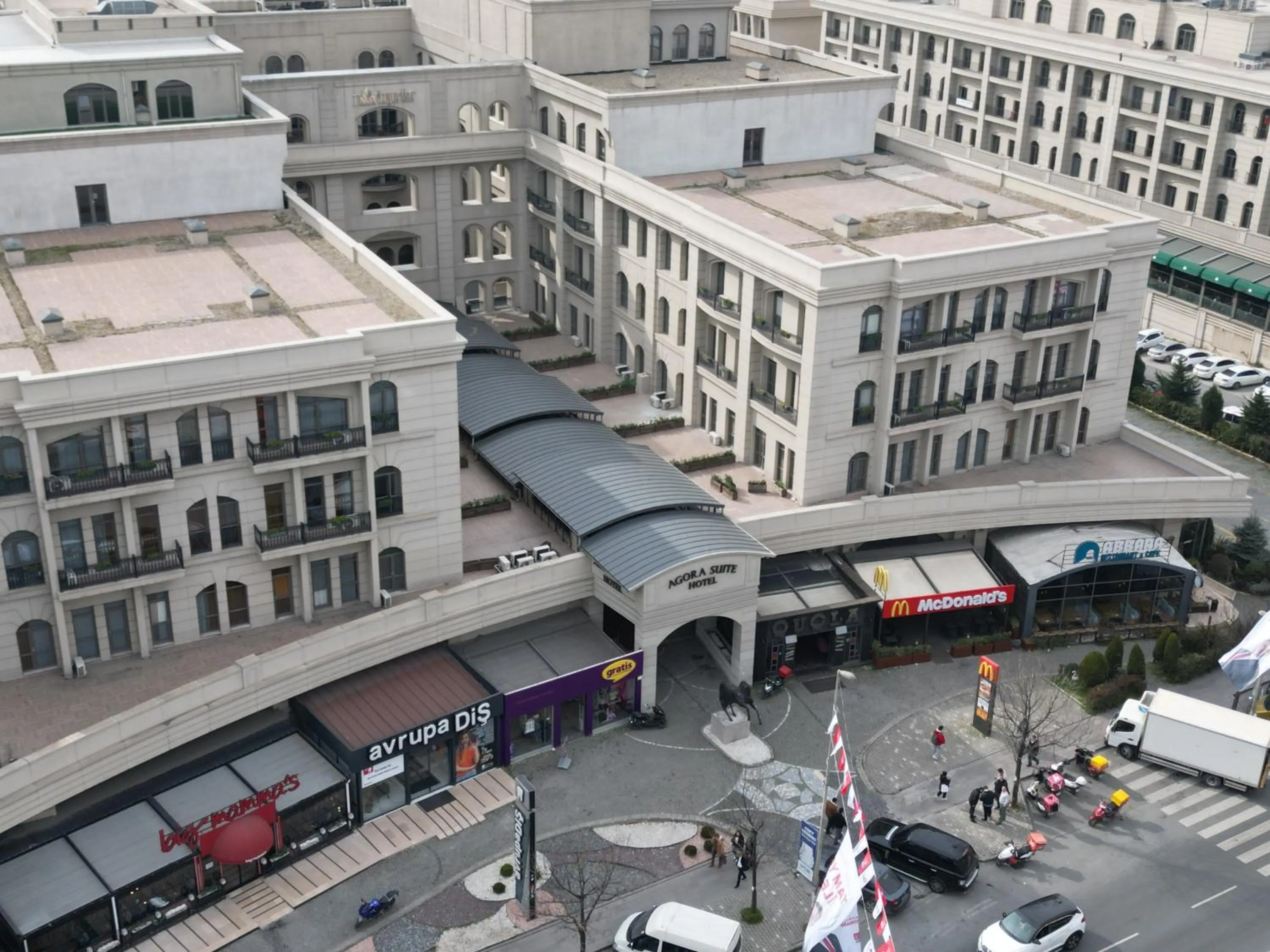 Property building in Agora Suites