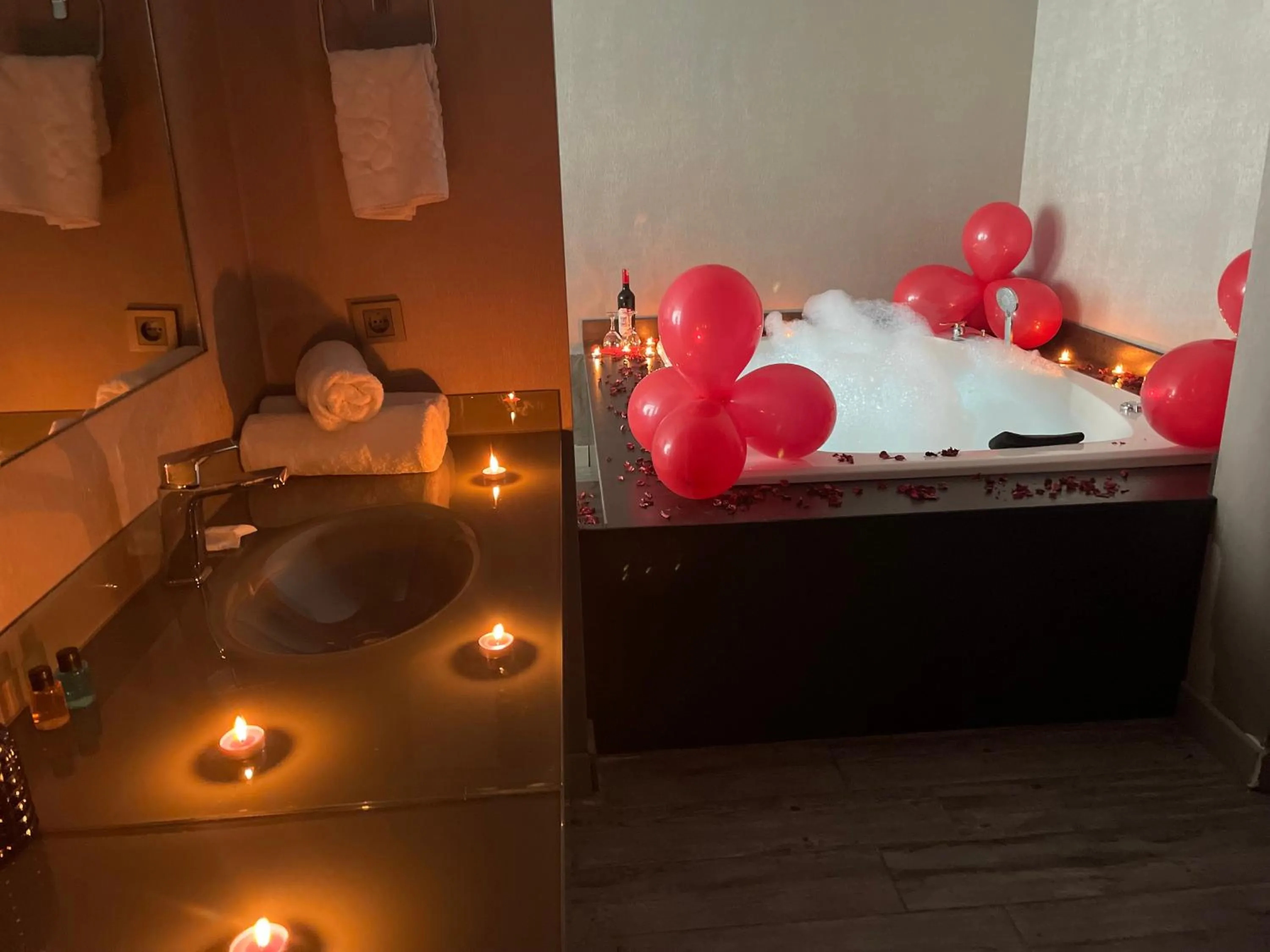 Bathroom in Agora Suites