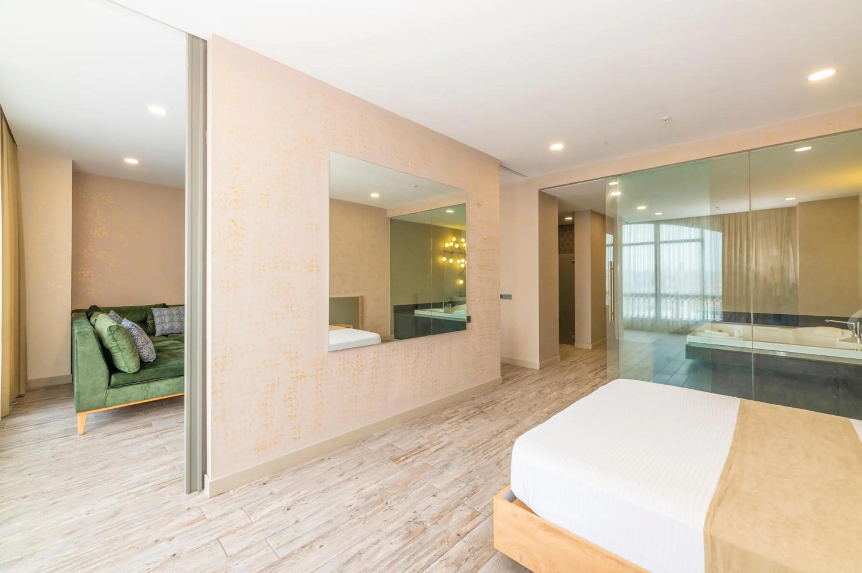 Photo of the whole room in Agora Suites