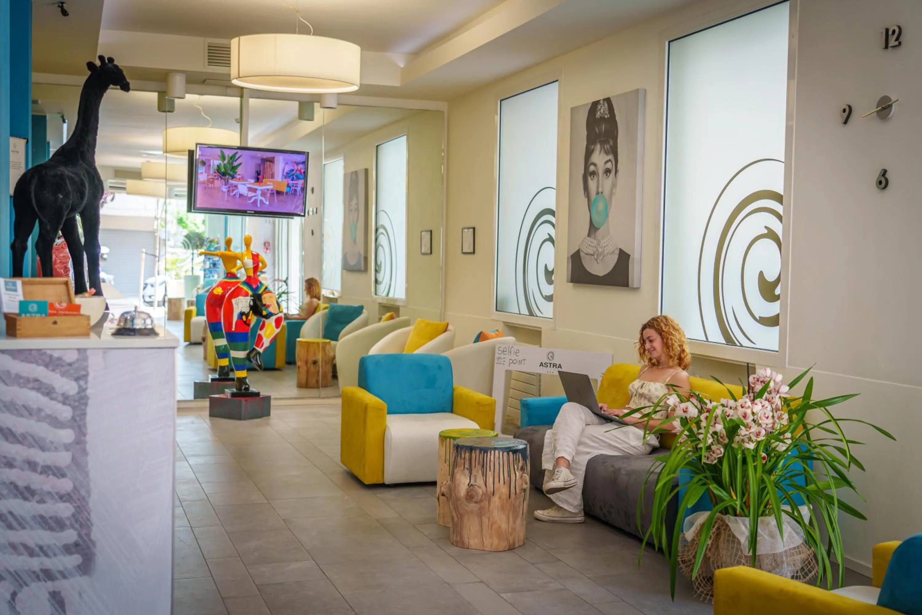 Lobby or reception in Design Hotel Astra B&B