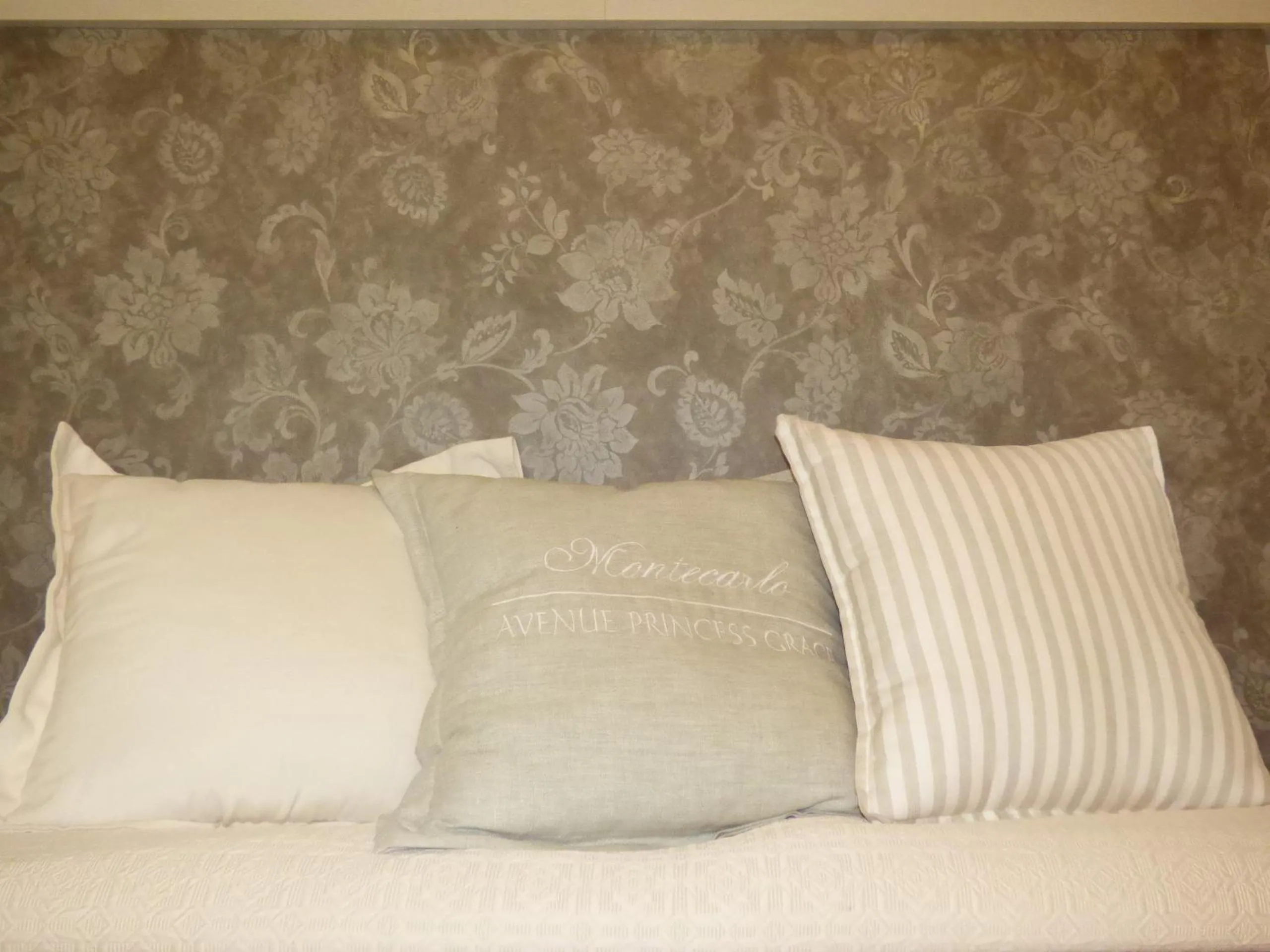 Decorative detail, Bed in Design Hotel Astra B&B