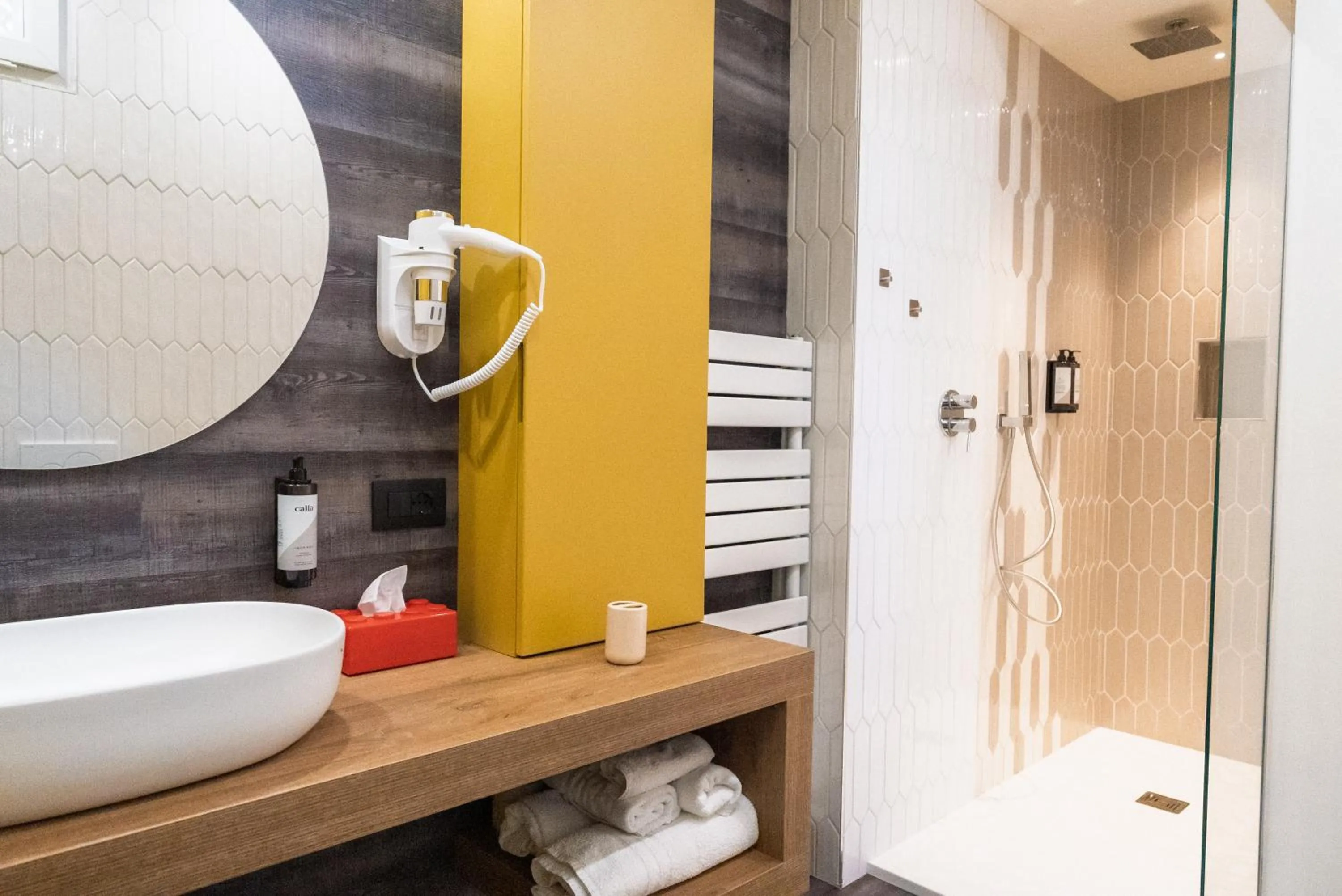 Bathroom in Design Hotel Astra B&B