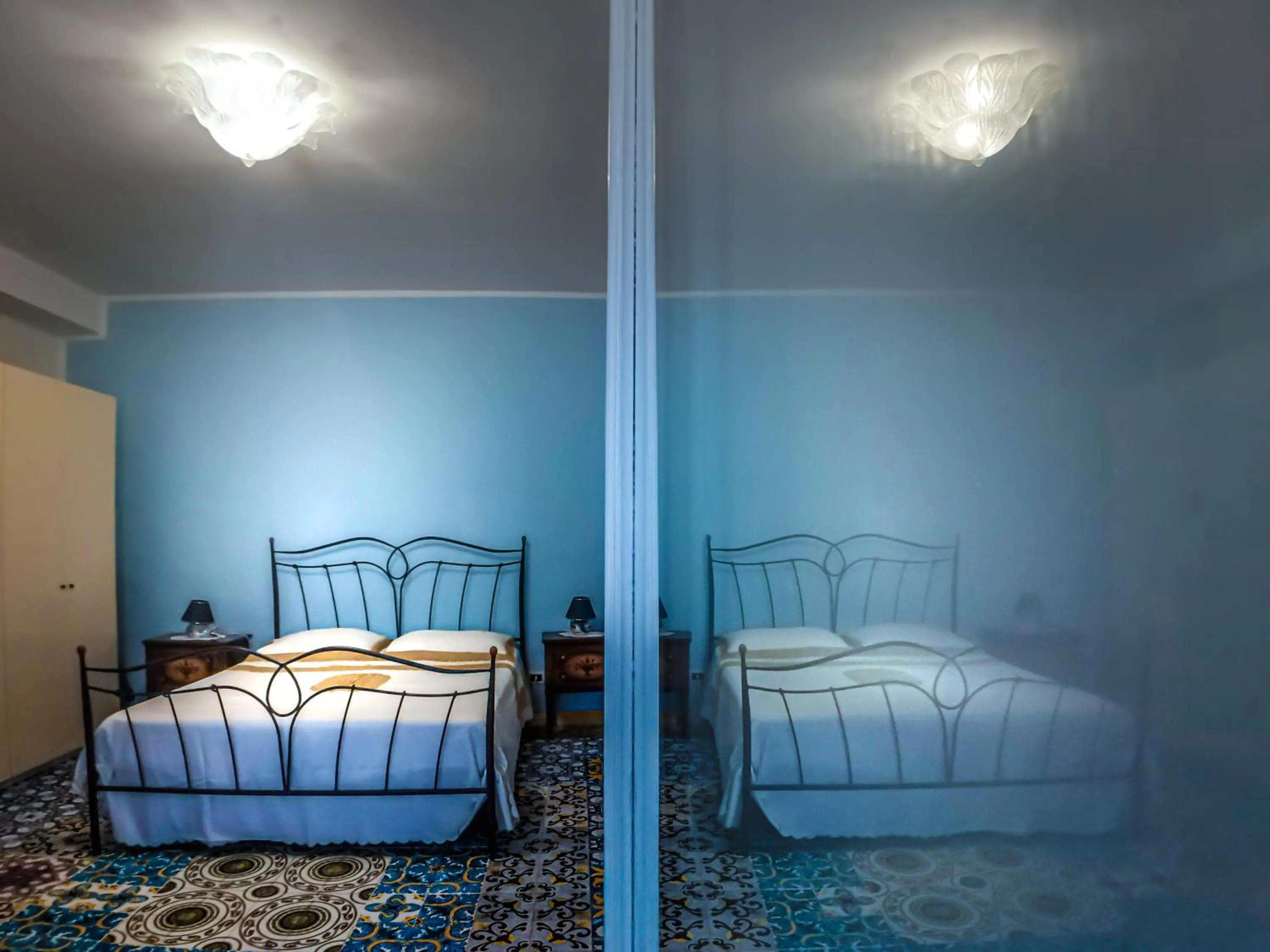Photo of the whole room, Bed in Villa Angelina
