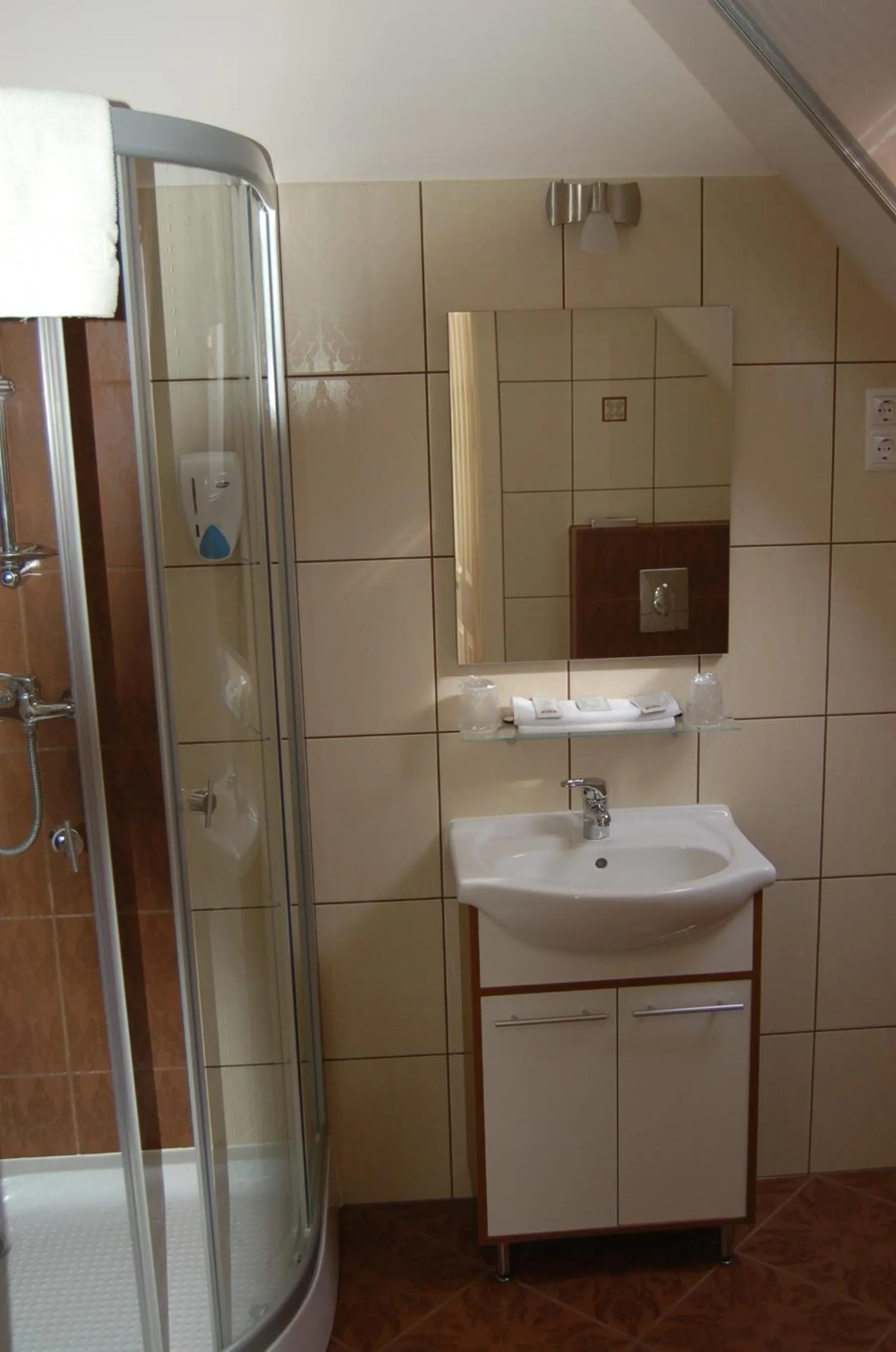 Bathroom in Hotel Tókert Szálloda és Étterem