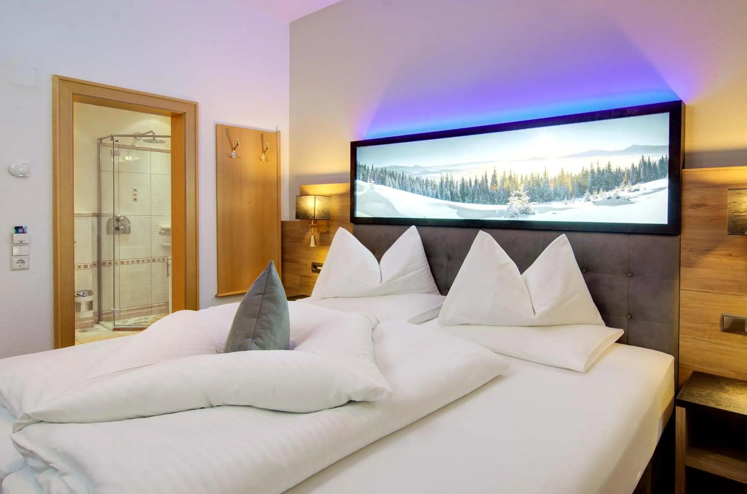Photo of the whole room, Bed in Alpinstyle Hotel Ischgl