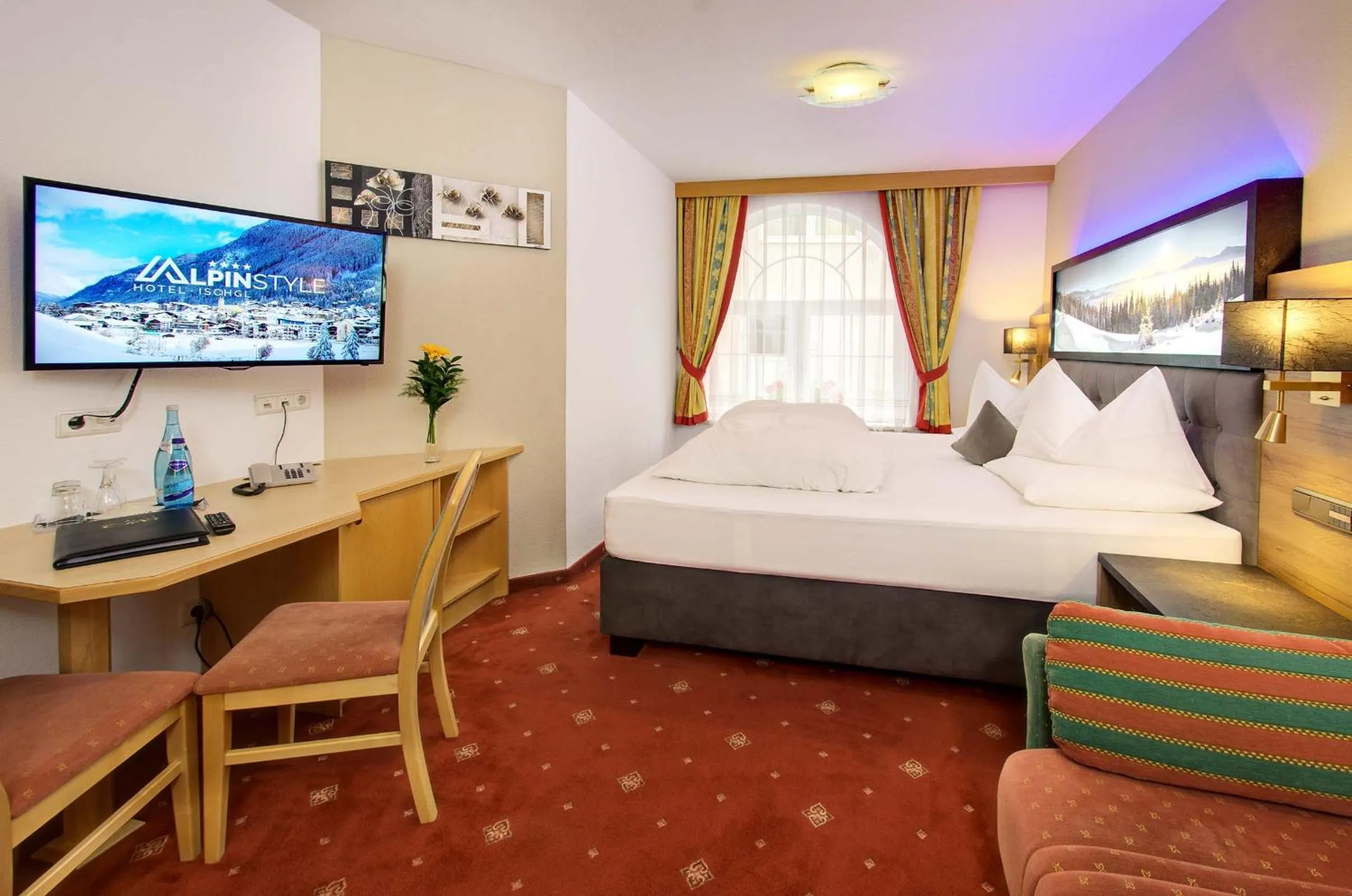 Photo of the whole room, Bed in Alpinstyle Hotel Ischgl