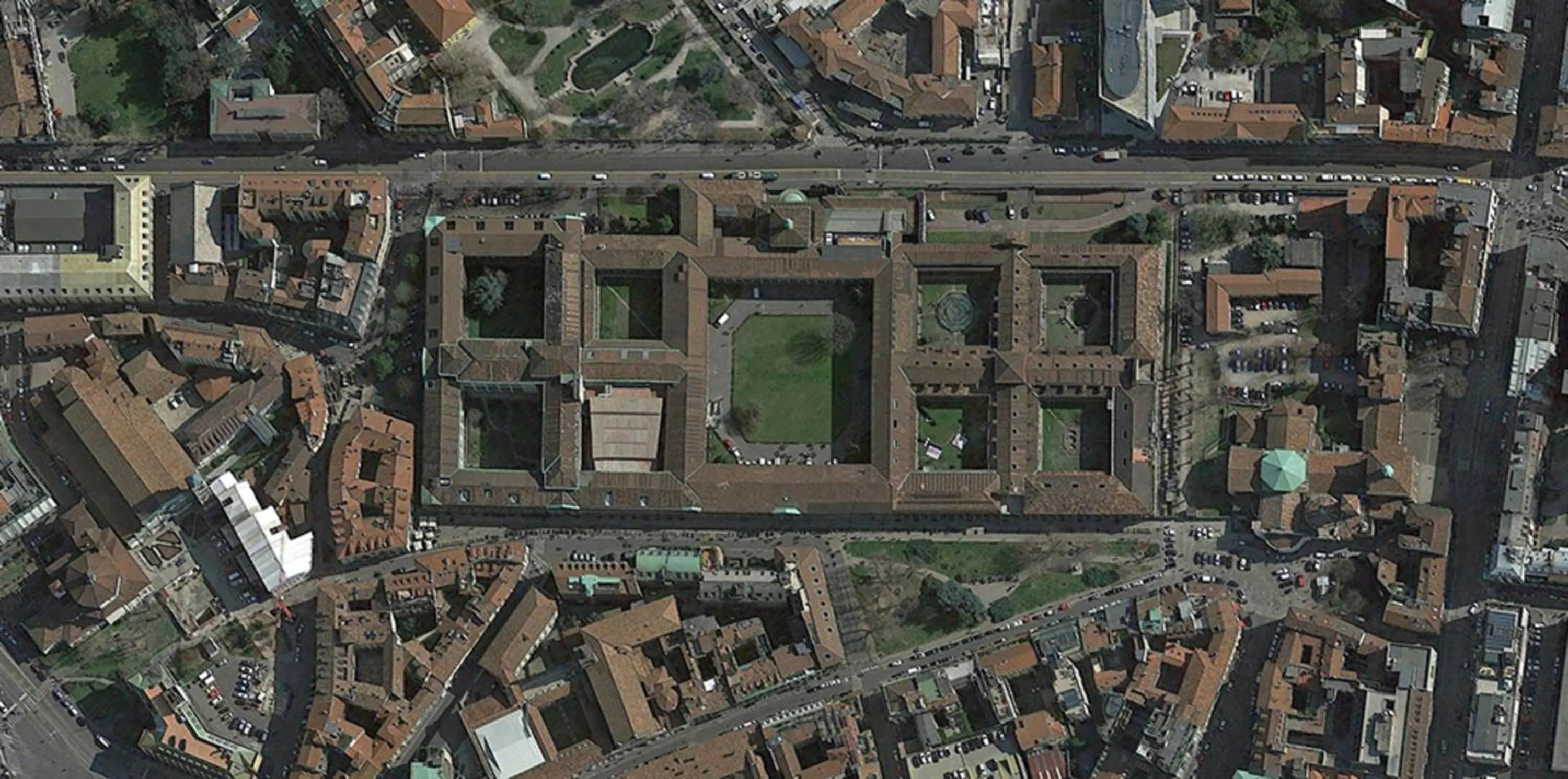 Neighbourhood in COSY APARTMENT 2 MINUTES FROM DUOMO