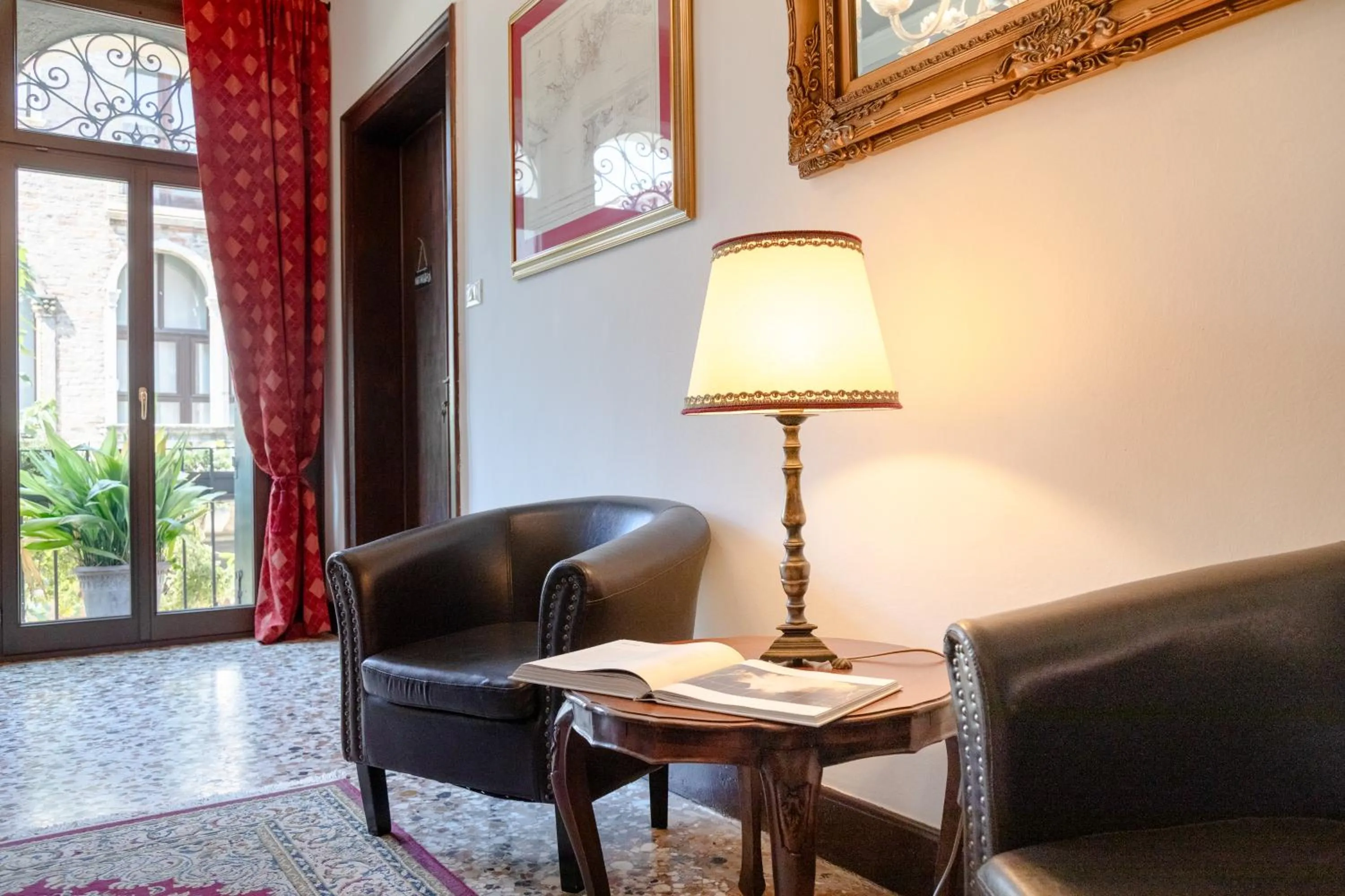 Lobby or reception in Ca' Santo Spirito B&B