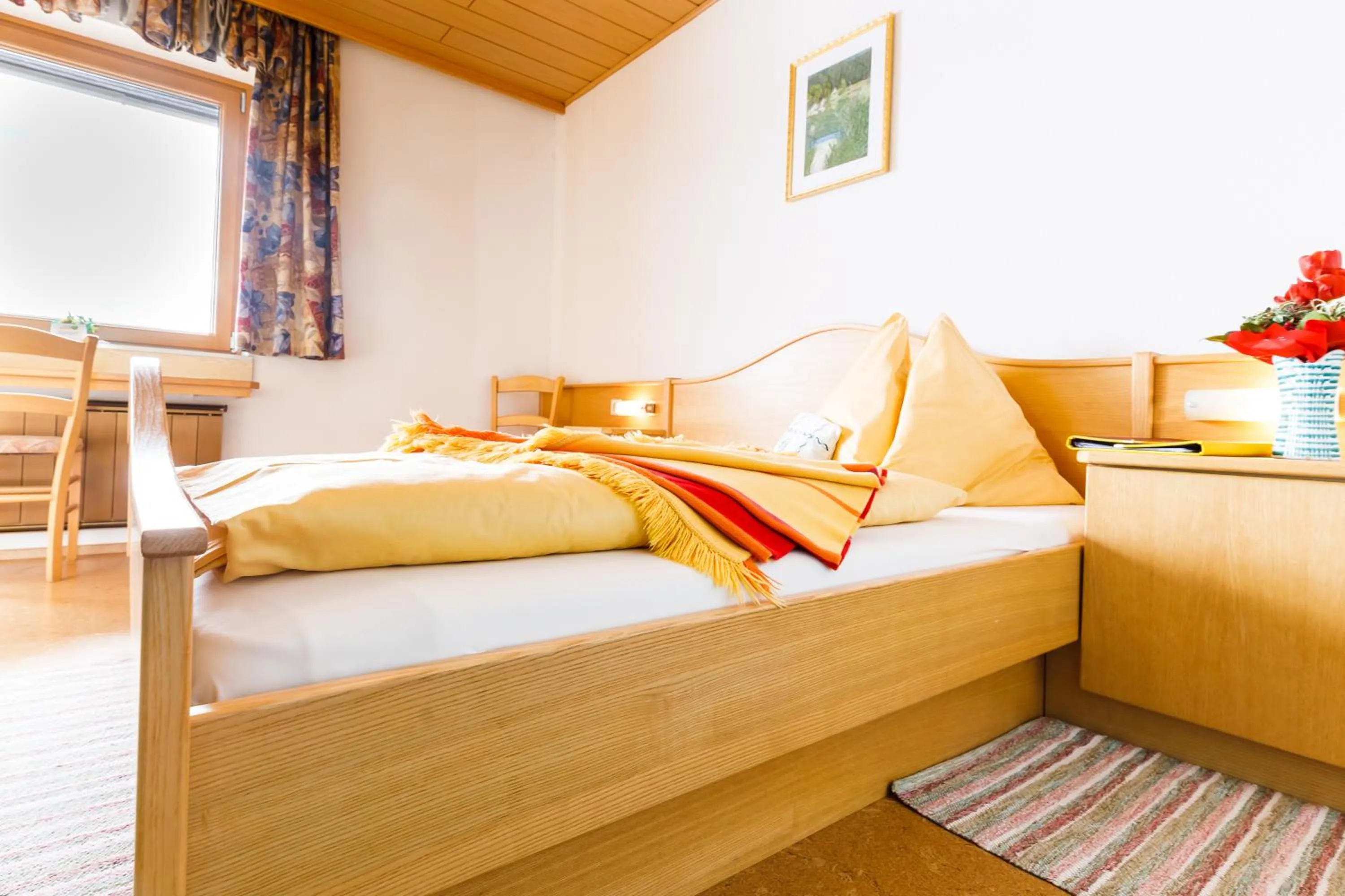 Bedroom, Bed in Hotel Gasthof zur Linde